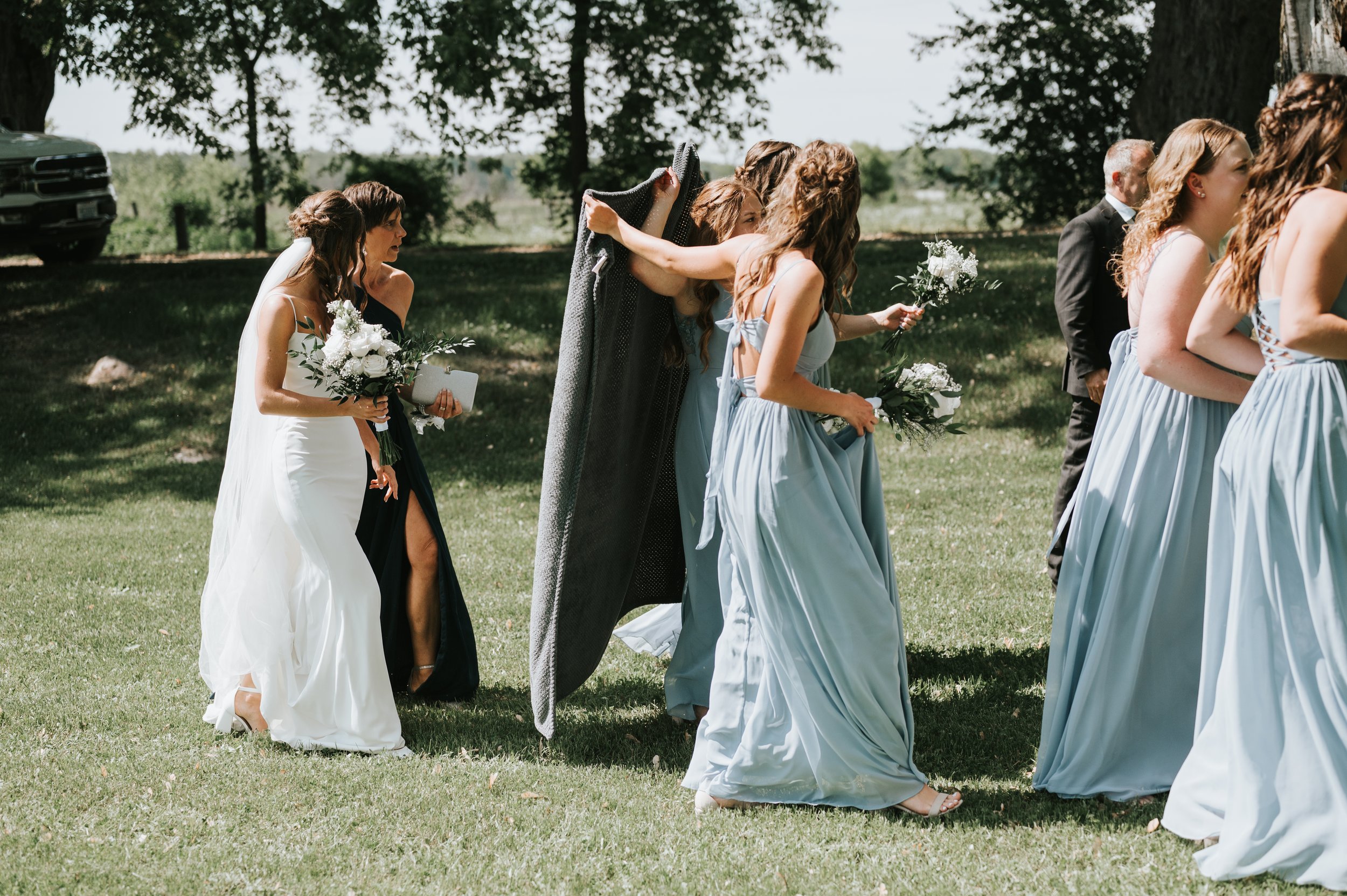 polmenna-barn-wedding-photographer-photos-ontario09.jpg