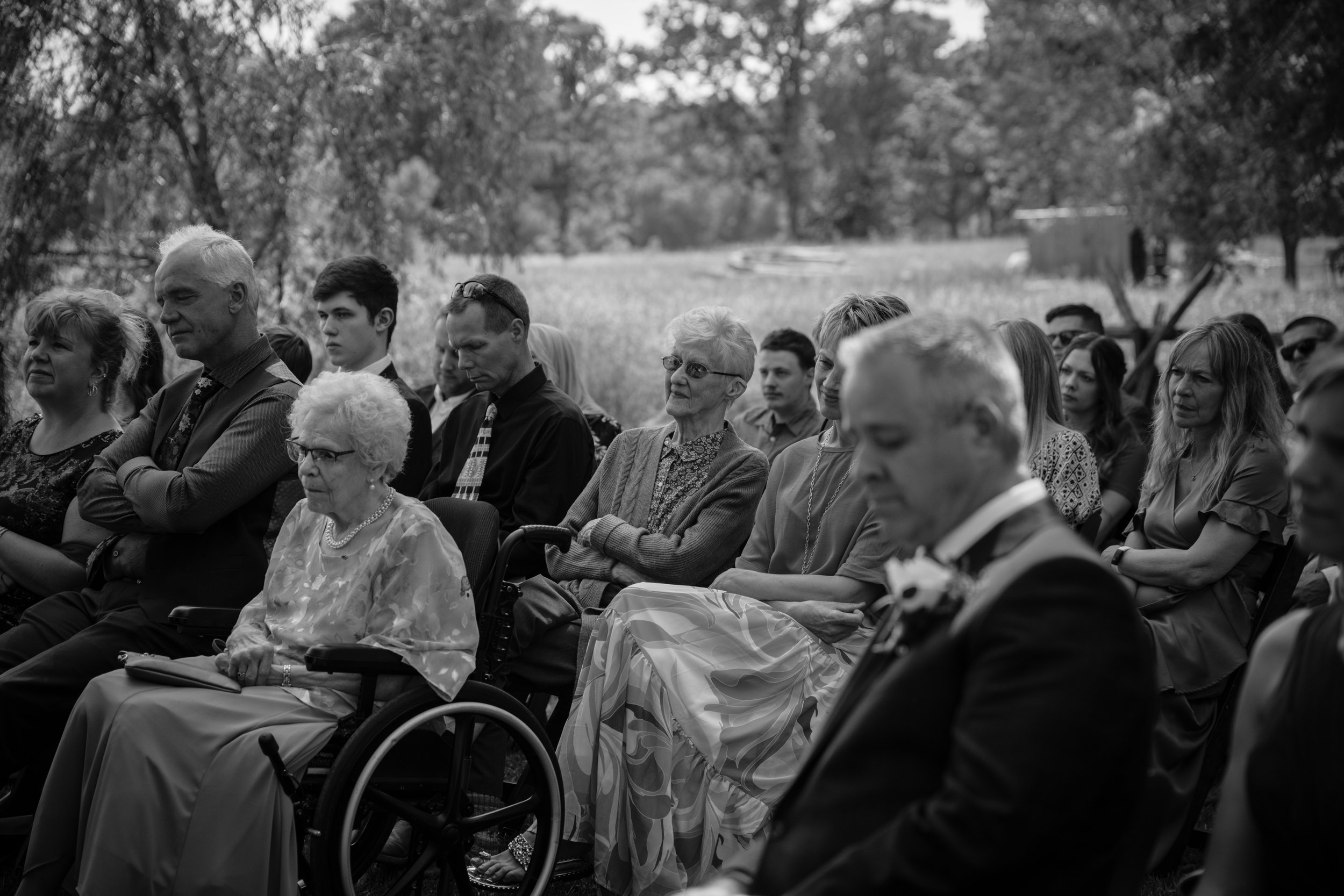 polmenna-barn-wedding-photographer-photos-ontario14.jpg