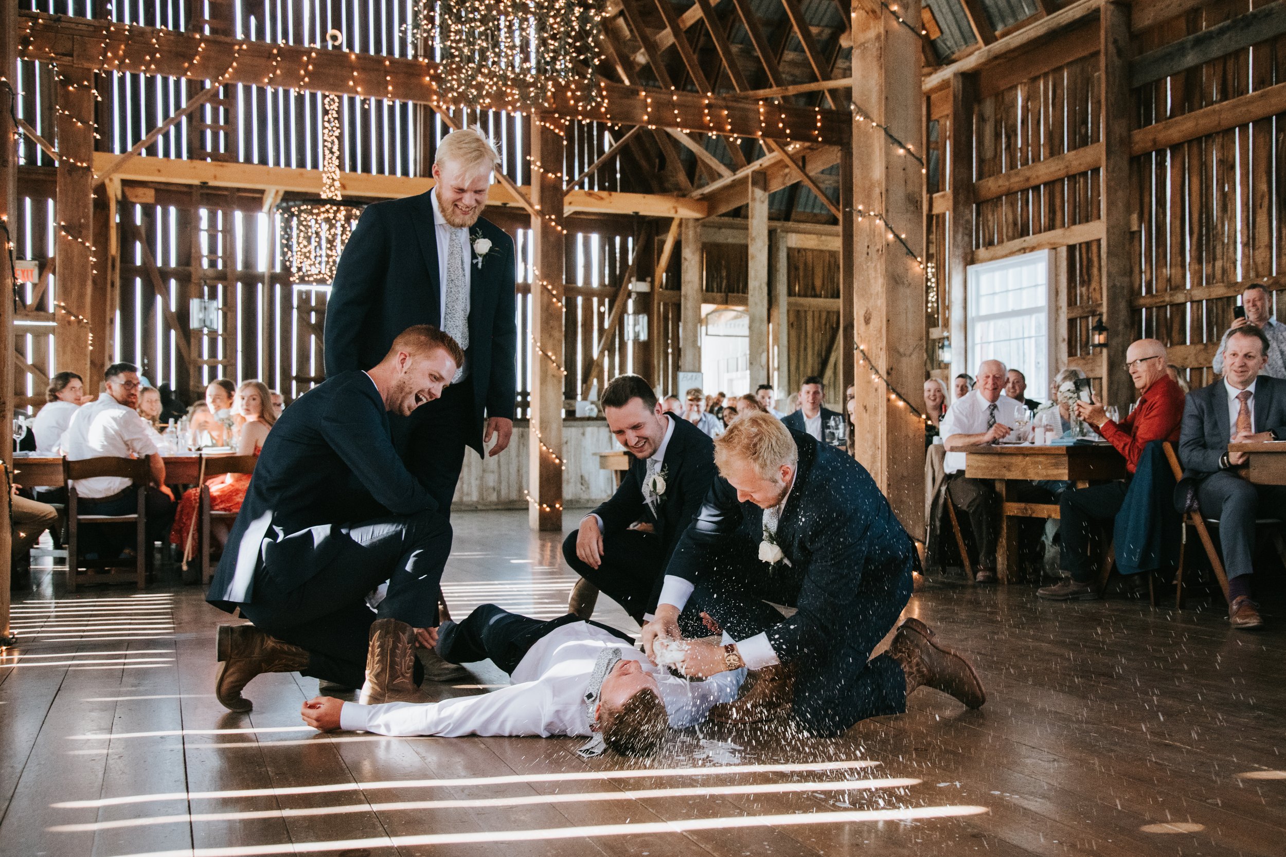 polmenna-barn-wedding-photographer-photos-ontario51.jpg