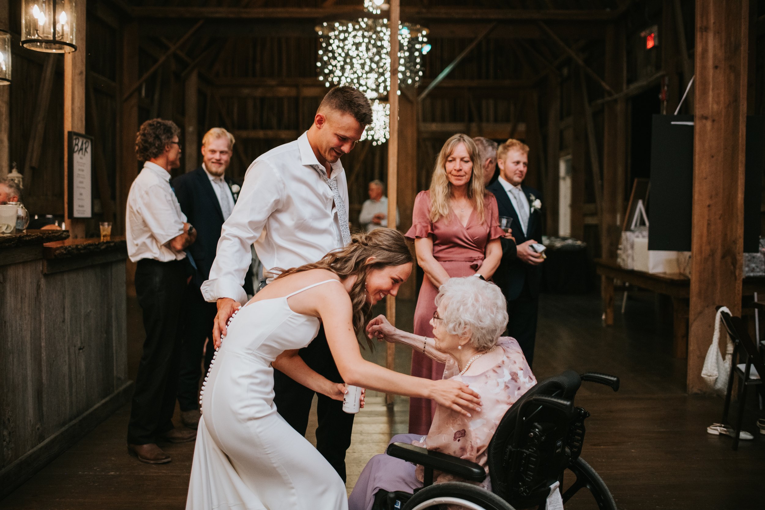 polmenna-barn-wedding-photographer-photos-ontario87.jpg