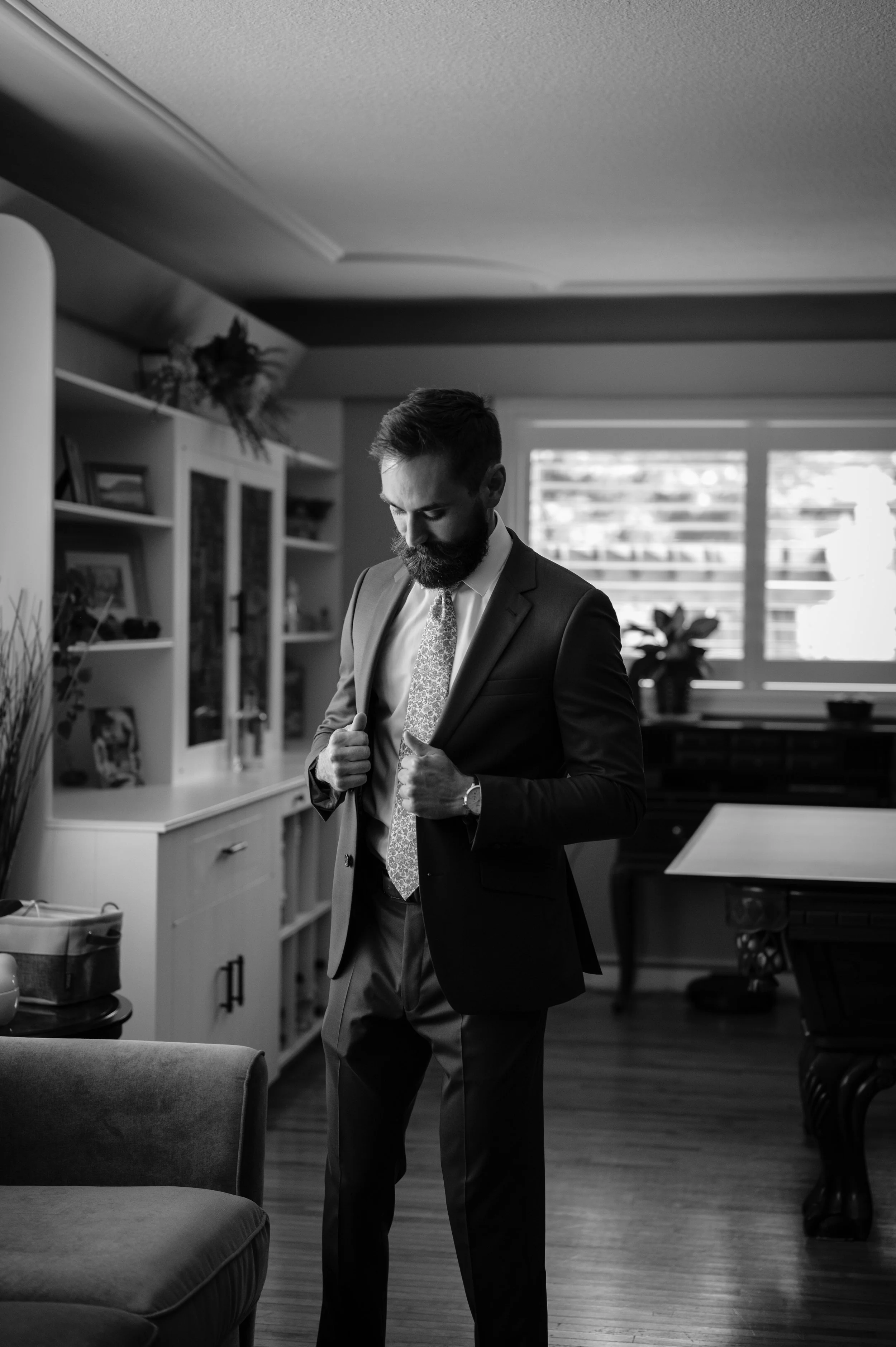 Newcastle-community-hall-wedding-photographer-clarington-durham-photo003.jpg