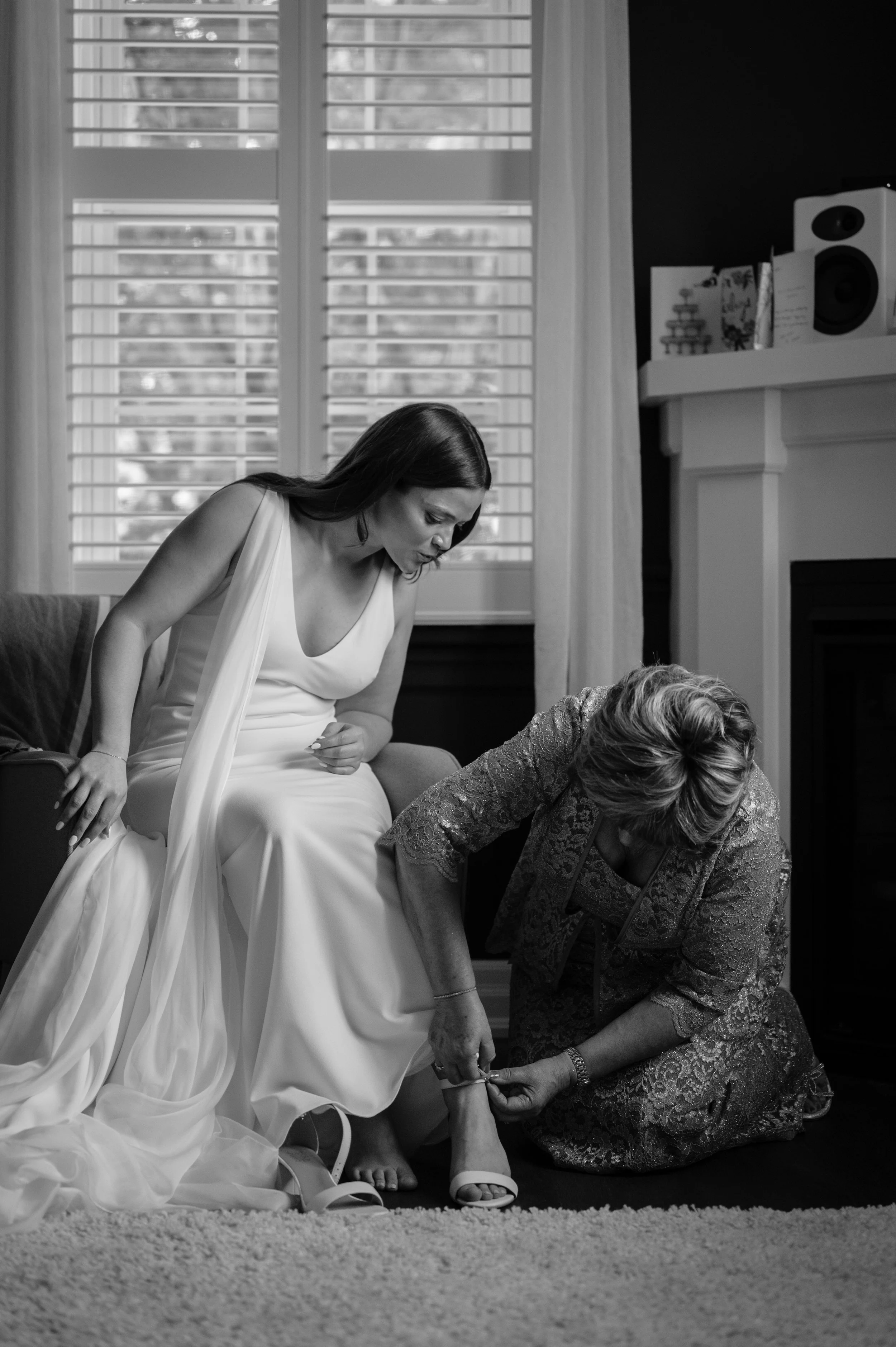 Newcastle-community-hall-wedding-photographer-clarington-durham-photo014.jpg