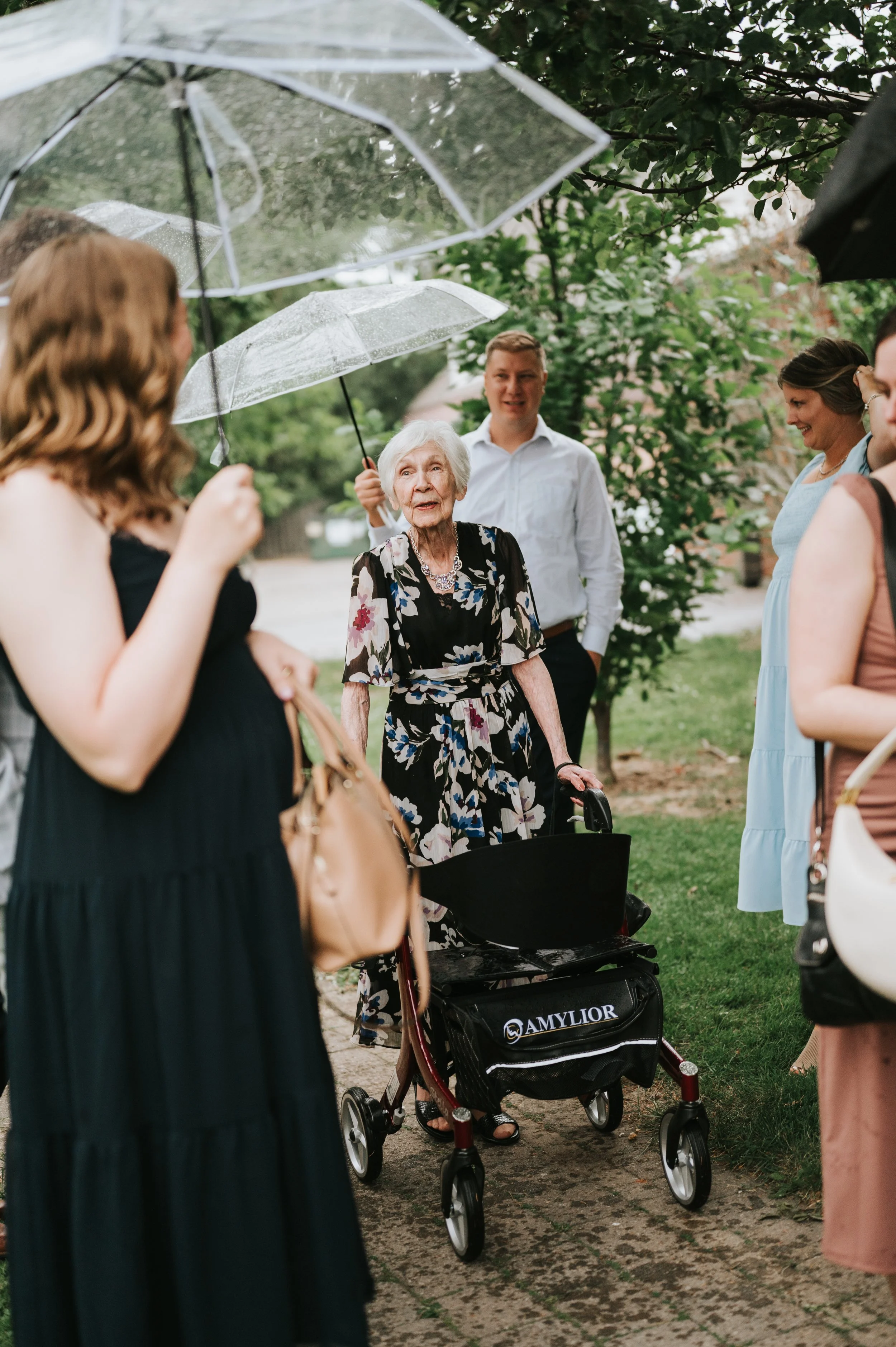 Newcastle-community-hall-wedding-photographer-clarington-durham-photo082.jpg
