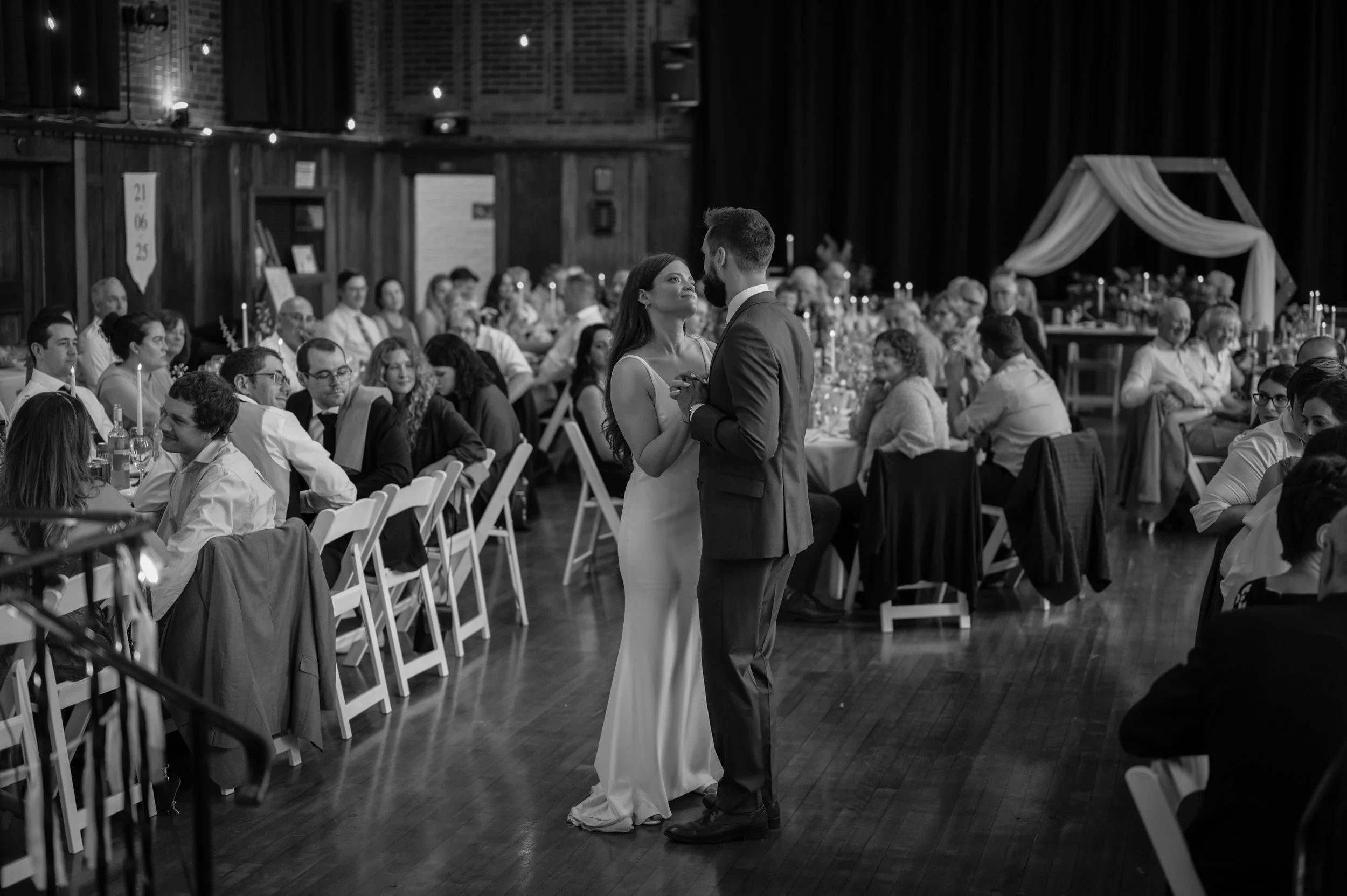 Newcastle-community-hall-wedding-photographer-clarington-durham-photo100.jpg
