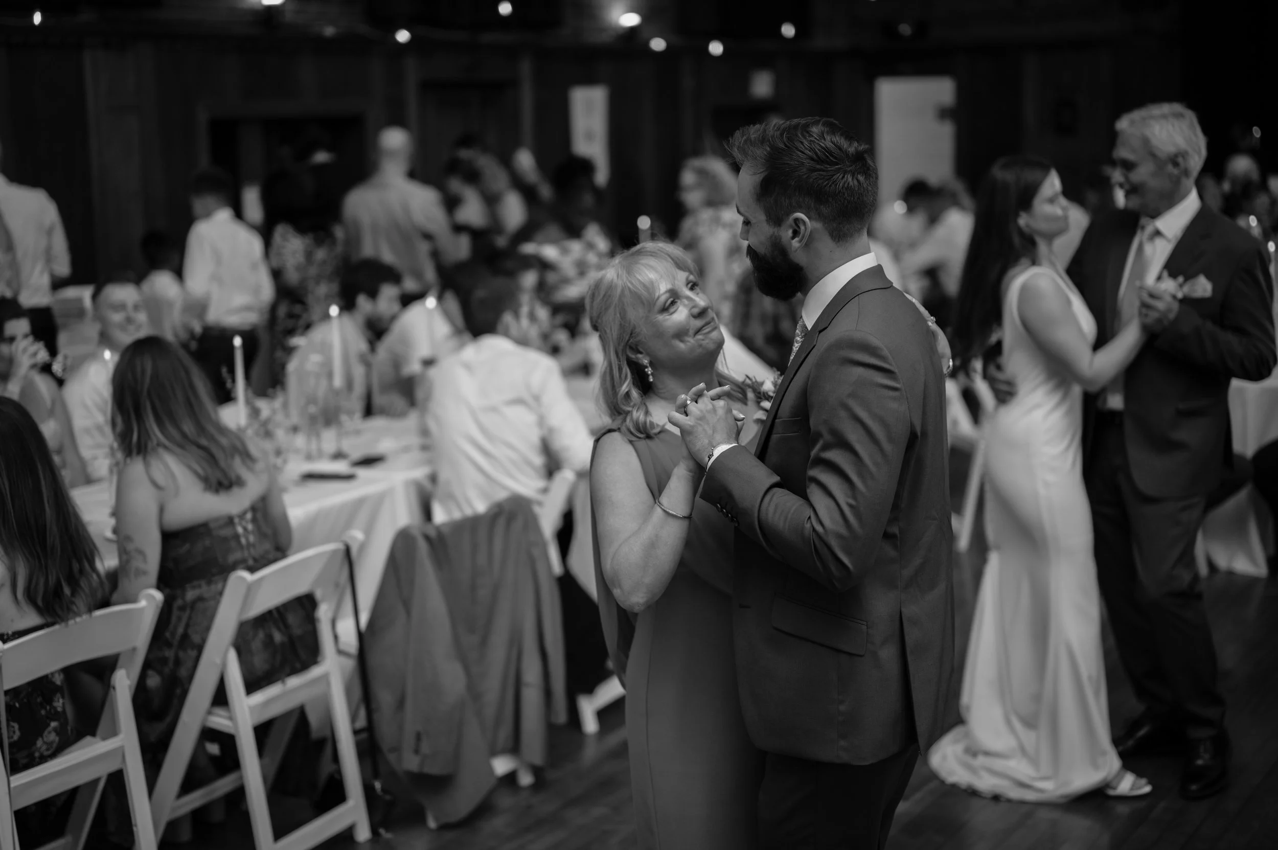 Newcastle-community-hall-wedding-photographer-clarington-durham-photo113.jpg