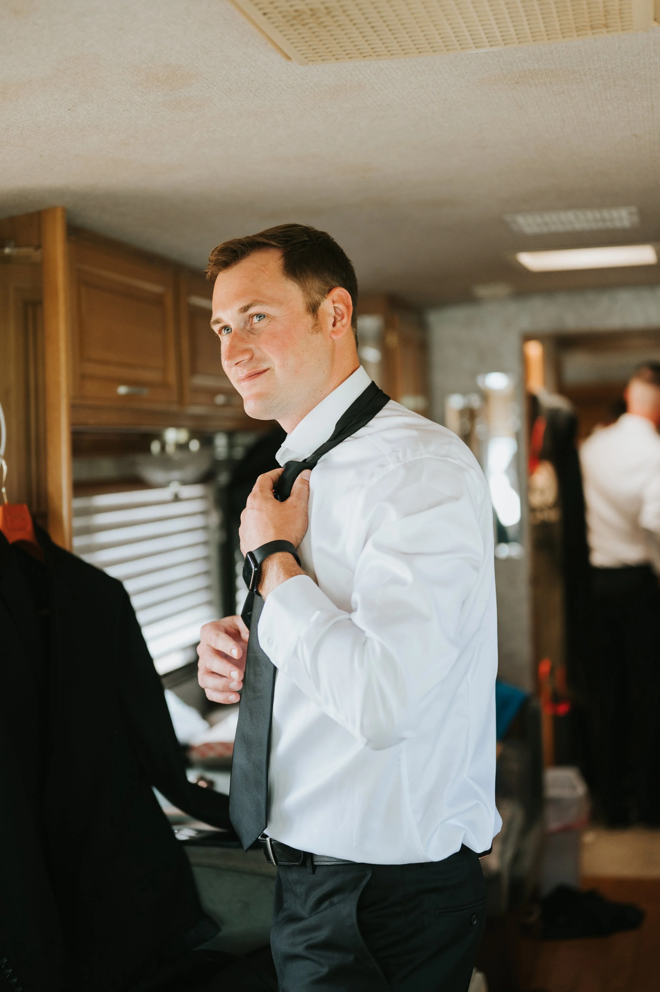polmenna-barn-wedding-photos-photographer-ontario-campbellford119.jpg
