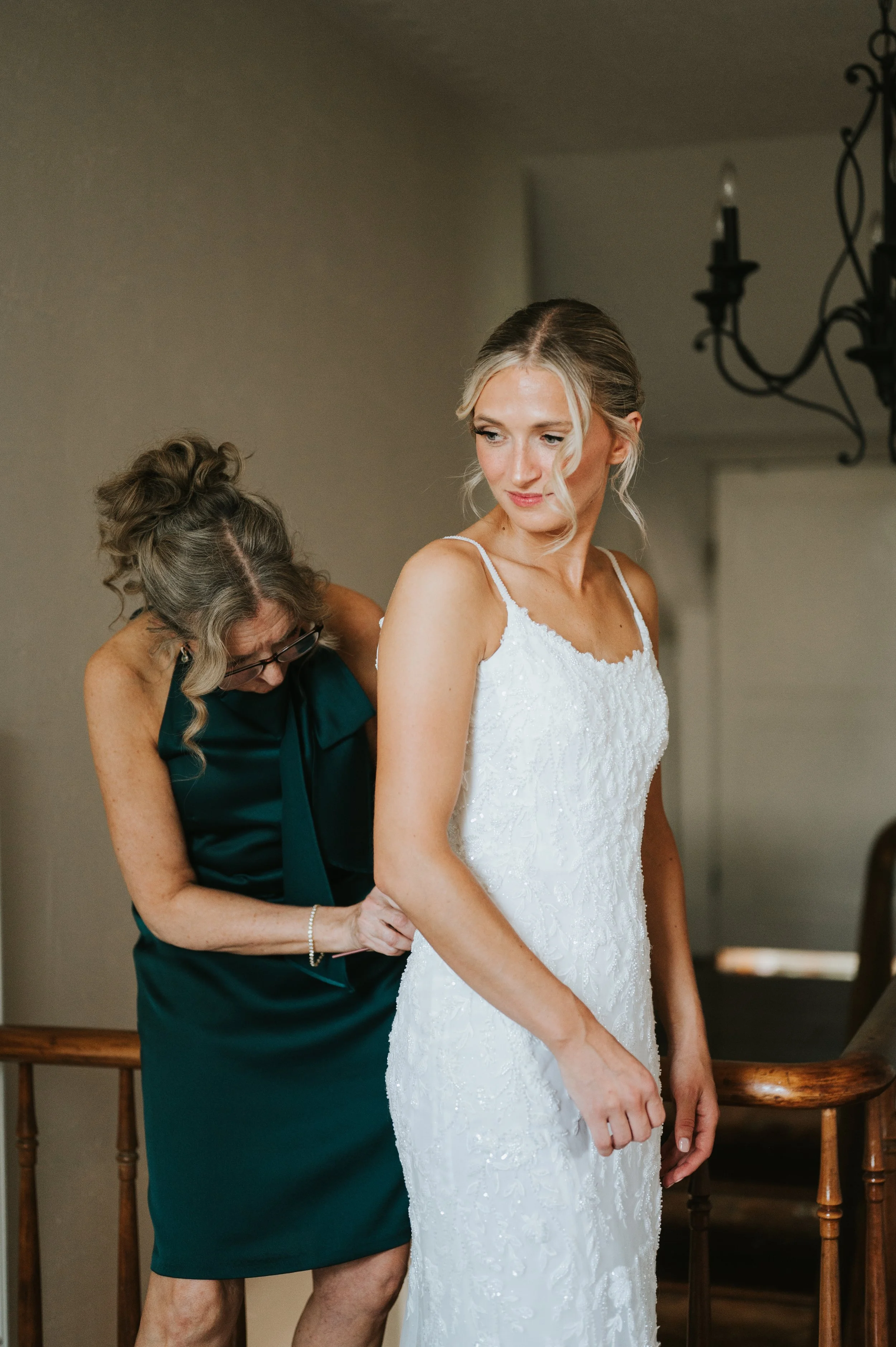 polmenna-barn-wedding-photos-photographer-ontario-campbellford129.jpg