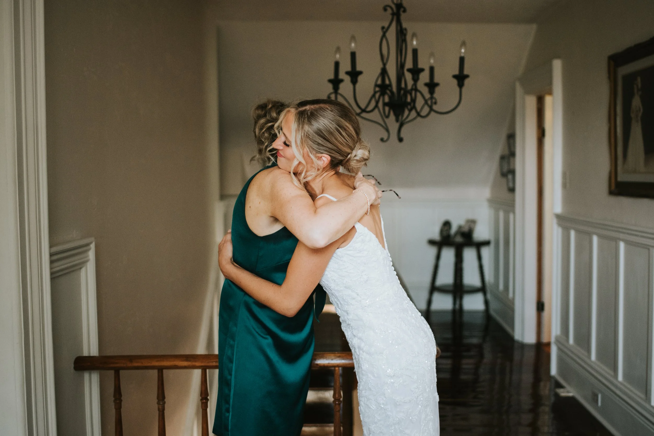 polmenna-barn-wedding-photos-photographer-ontario-campbellford130.jpg