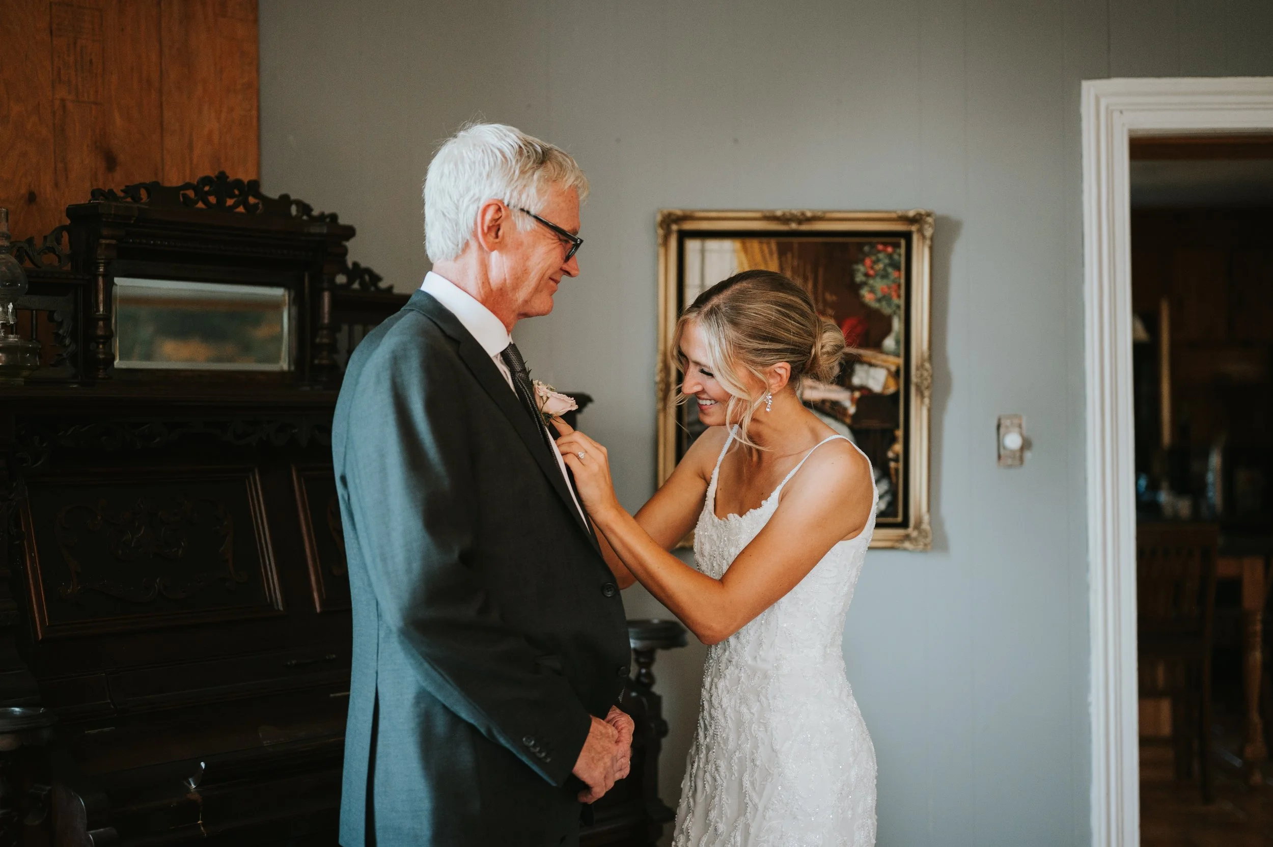 polmenna-barn-wedding-photos-photographer-ontario-campbellford170.jpg
