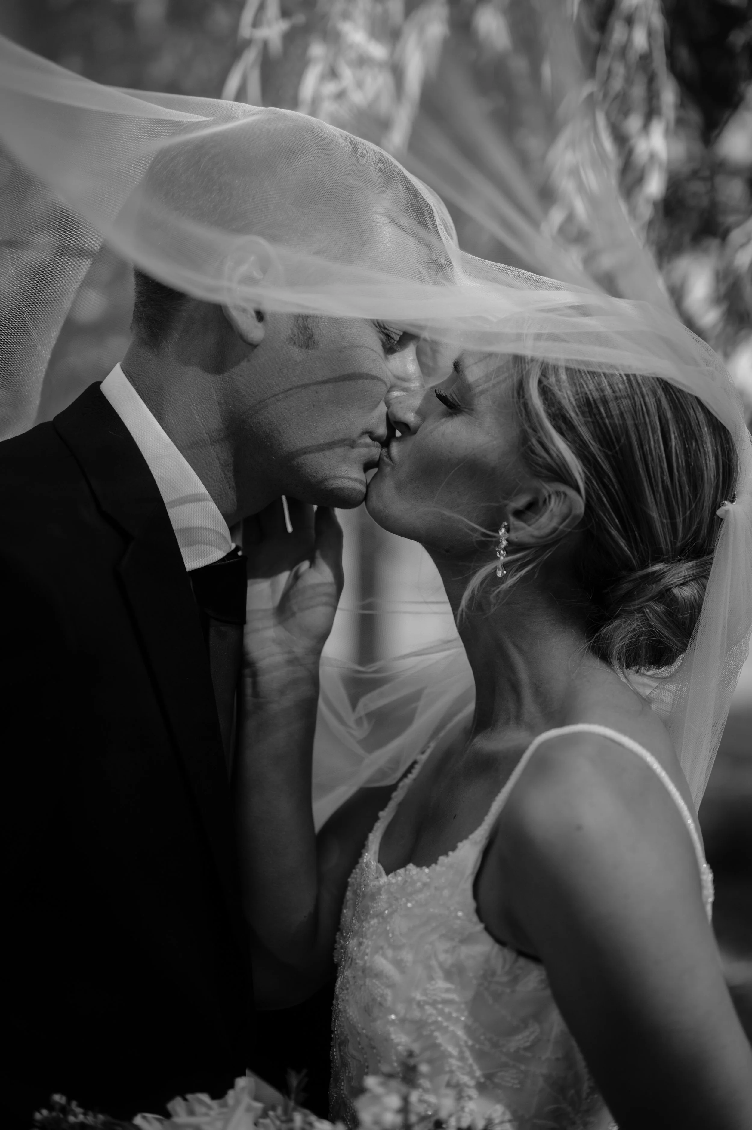 polmenna-barn-wedding-photos-photographer-ontario-campbellford185.jpg