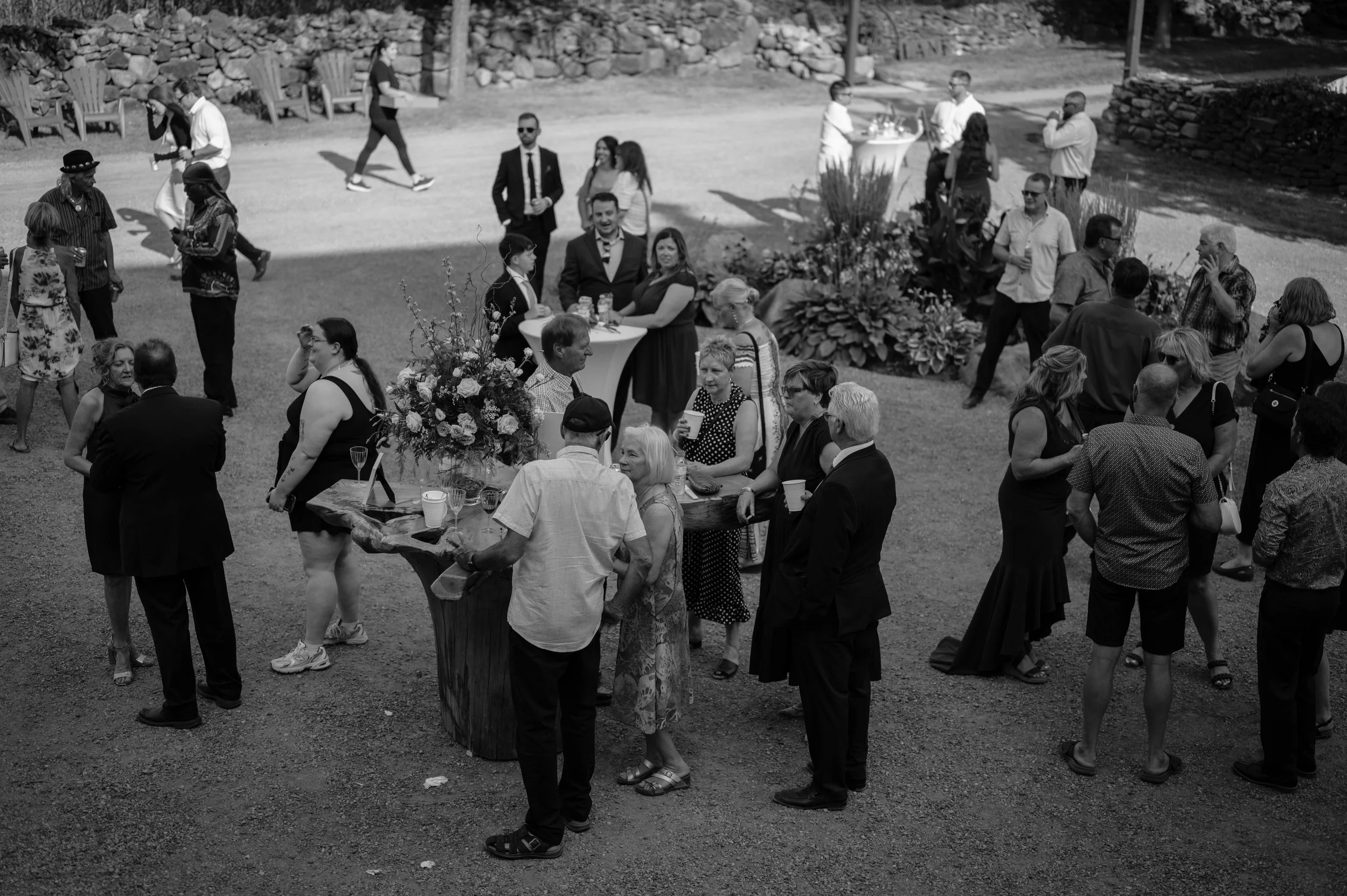 polmenna-barn-wedding-photos-photographer-ontario-campbellford196.jpg
