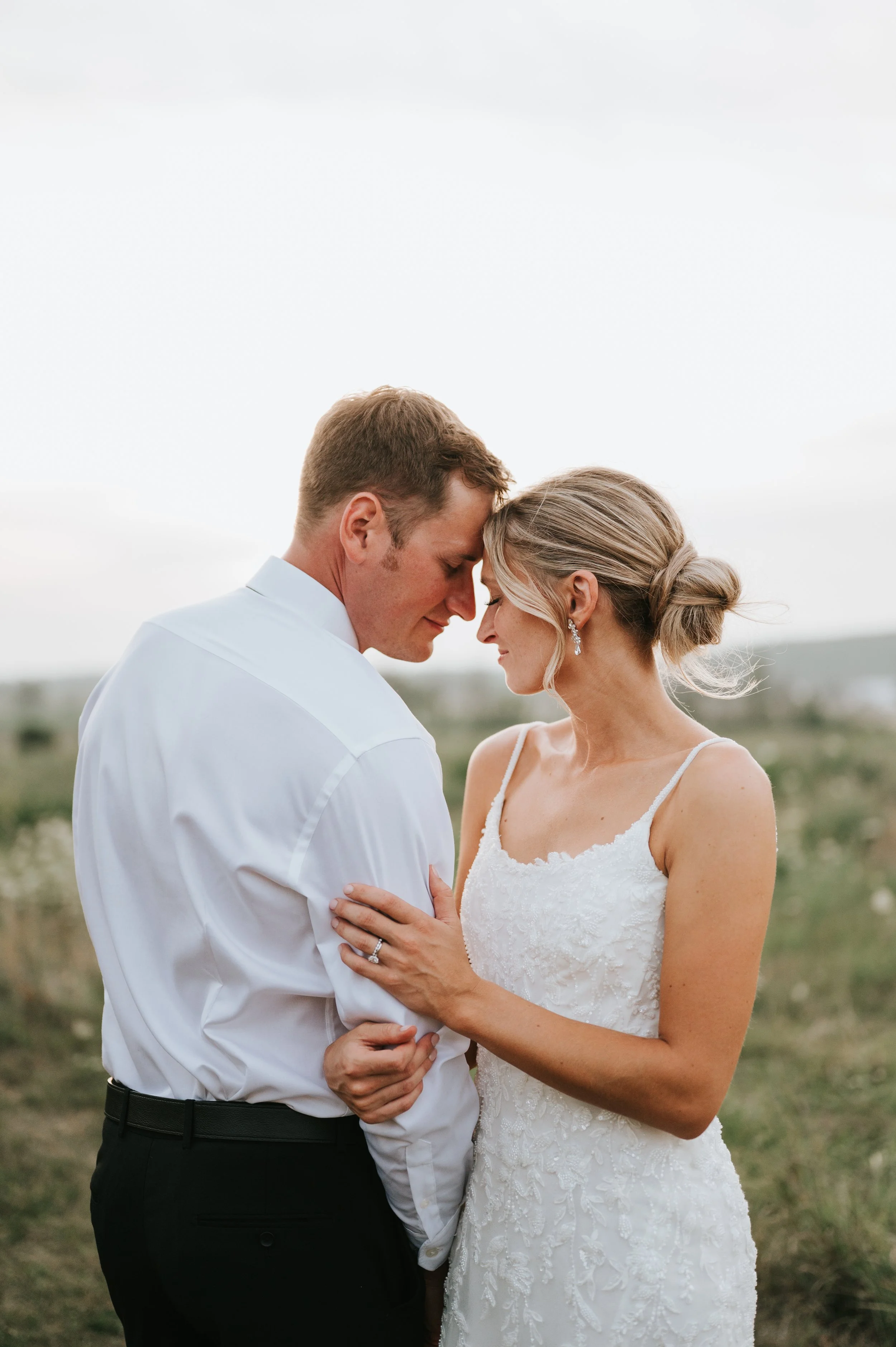 polmenna-barn-wedding-photos-photographer-ontario-campbellford205.jpg