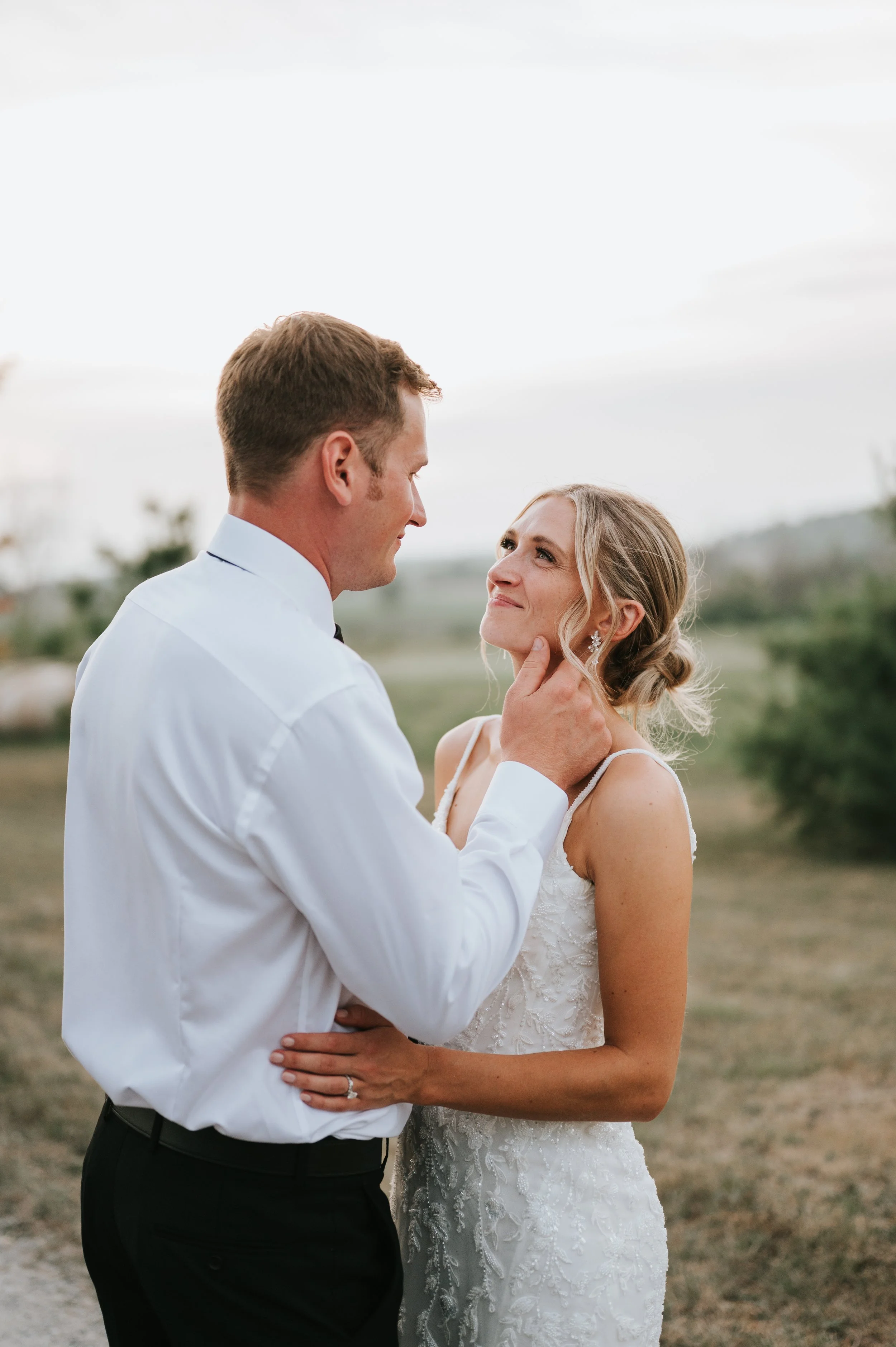 polmenna-barn-wedding-photos-photographer-ontario-campbellford207.jpg
