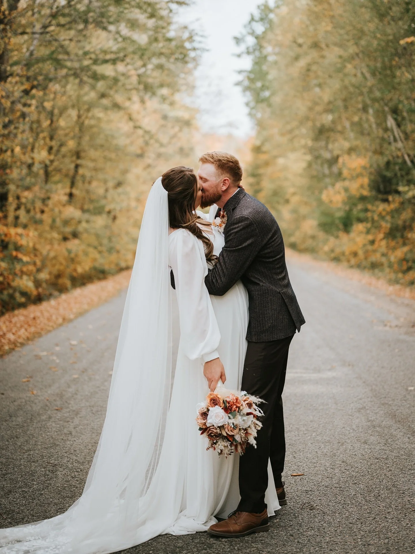 So of my favourite moments from Nicole &amp; Jesse&rsquo;s wholesome fall wedding day on Baptiste Lake 🍂