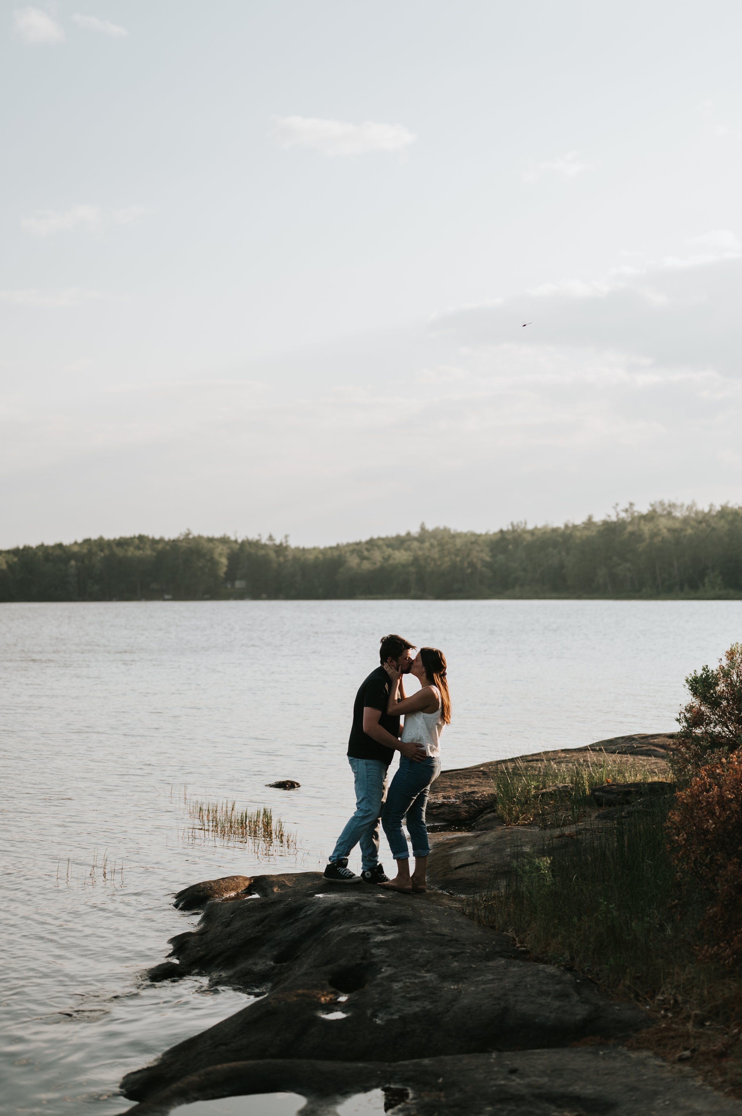 kawartha-lakes-cottage-adventure-engagement-photographer-northumberland-ontario10.jpg
