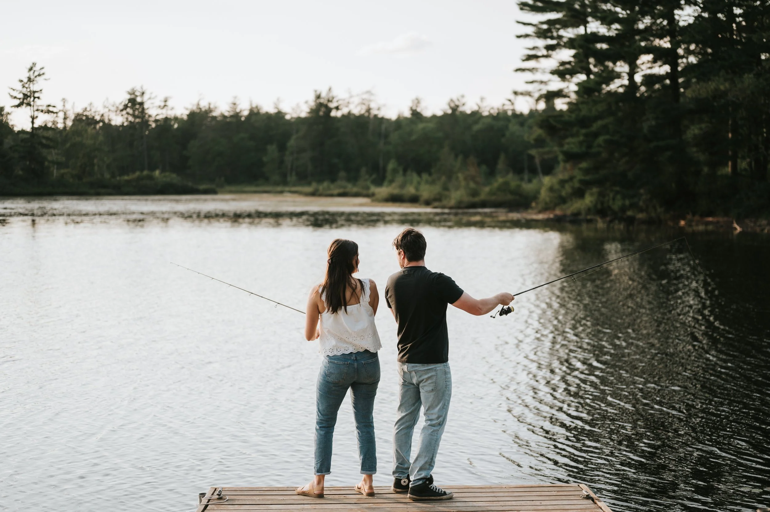 kawartha-lakes-cottage-adventure-engagement-photographer-northumberland-ontario17.jpg