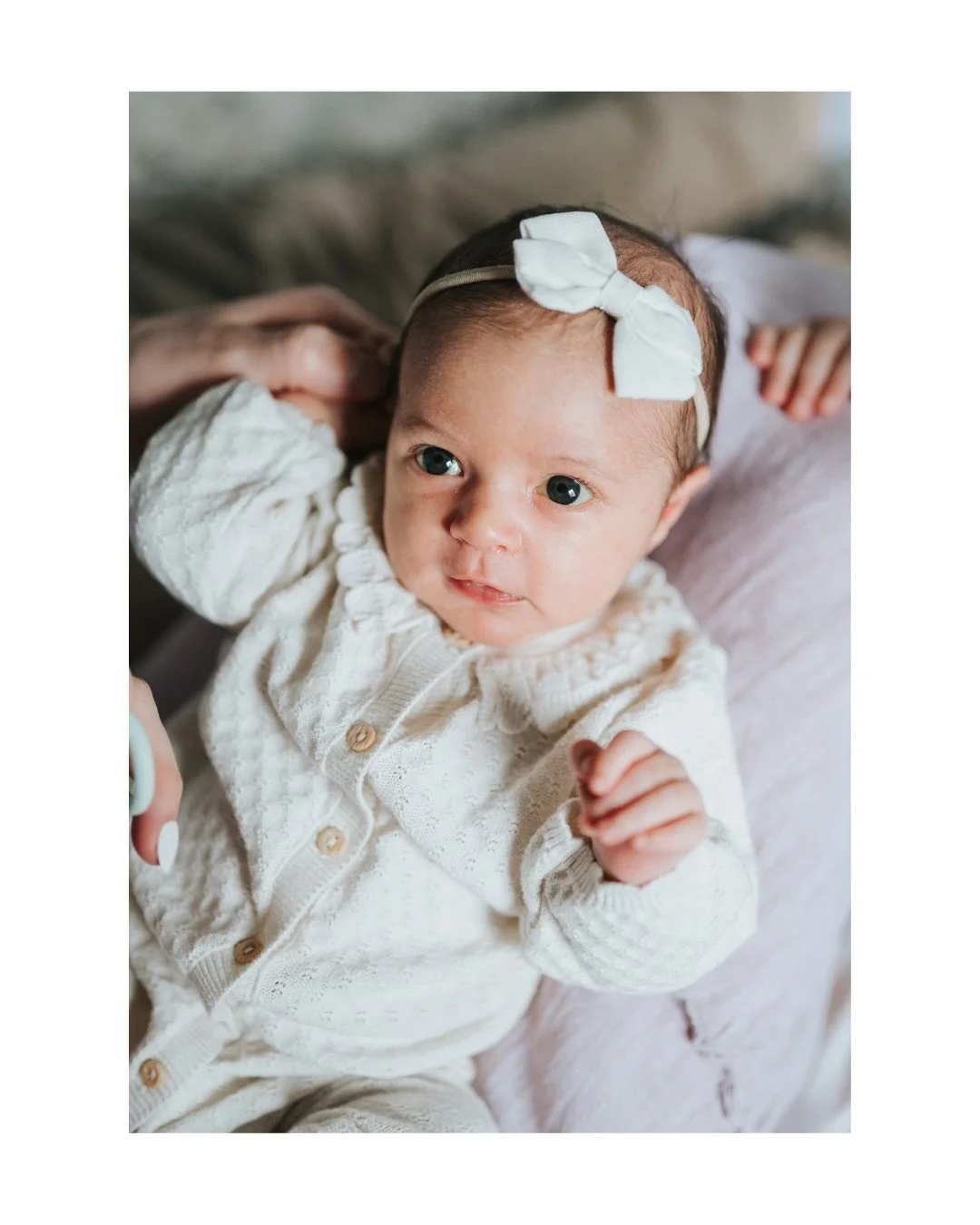 Being a big sister is a very important job, with occasional snack breaks of course 💕

I always take a little extra time during newborn sessions to include siblings, letting them snuggle in, be silly, and feel like the star of the show too ✨ It makes