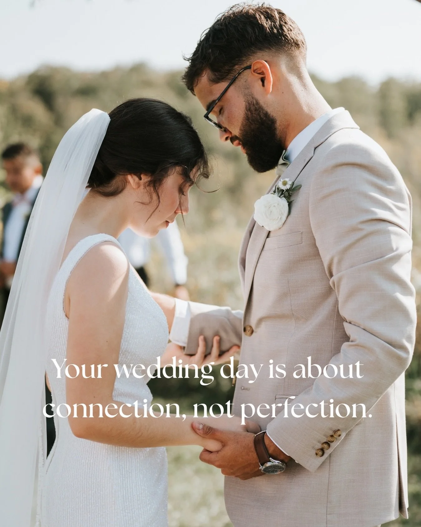 Don&rsquo;t get caught up in all the little details and just focus on LOVE. If you&rsquo;re stressed it shows, if you&rsquo;re present it shows. The images will reflect your energy ✨

Wedding photographer ontario | farmhill wedding photographer | pet