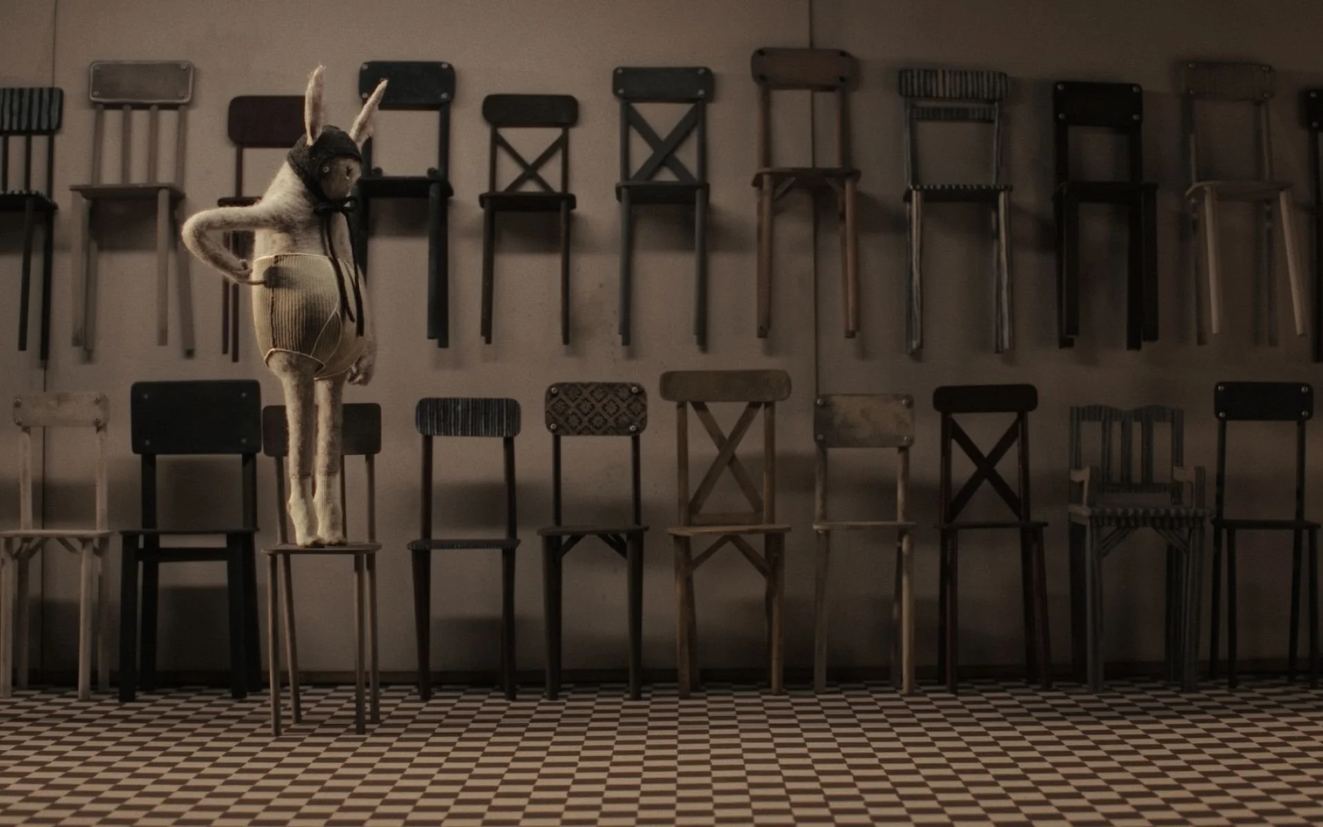 Frankie the Rabbit’s Final Preparations / Ostatnie przygotowania krolika Frania / Zadnje priprave zajčka Frančka