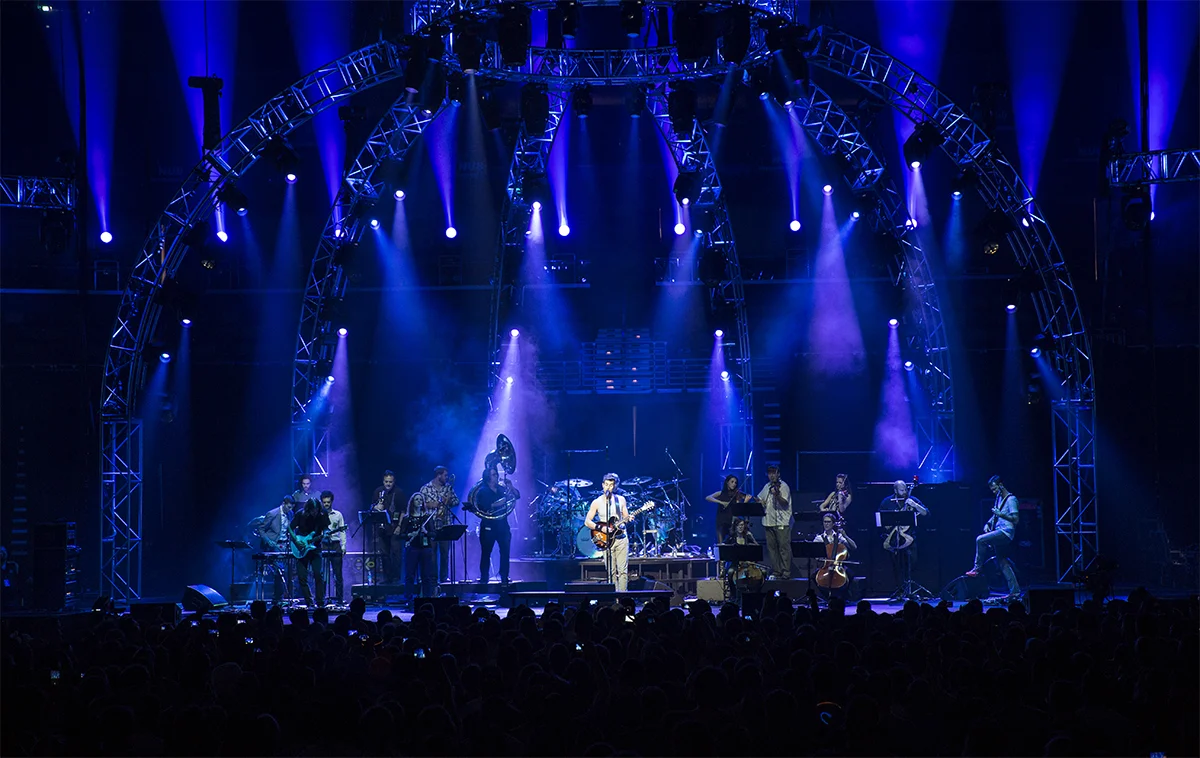 311 with unity orchestra.jpg