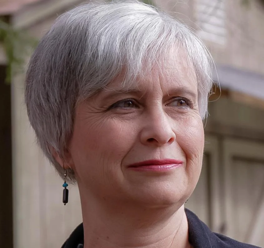 A JOY TO BEHOLD: A MEMOIR CLASS w/JENNIFER MCGAHA