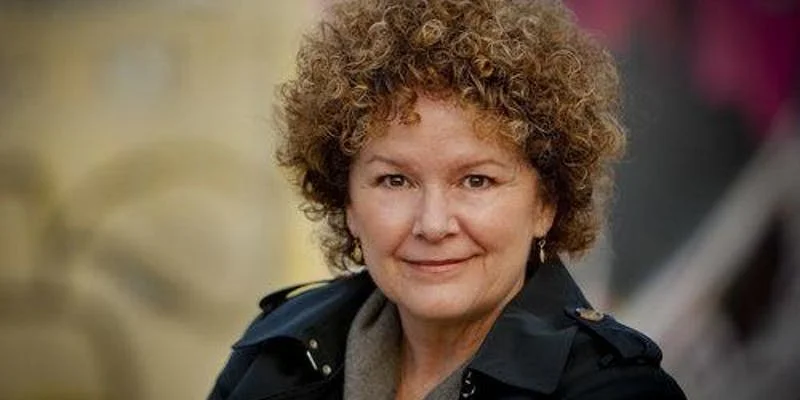 MARYEDITH BURRELL.jpg