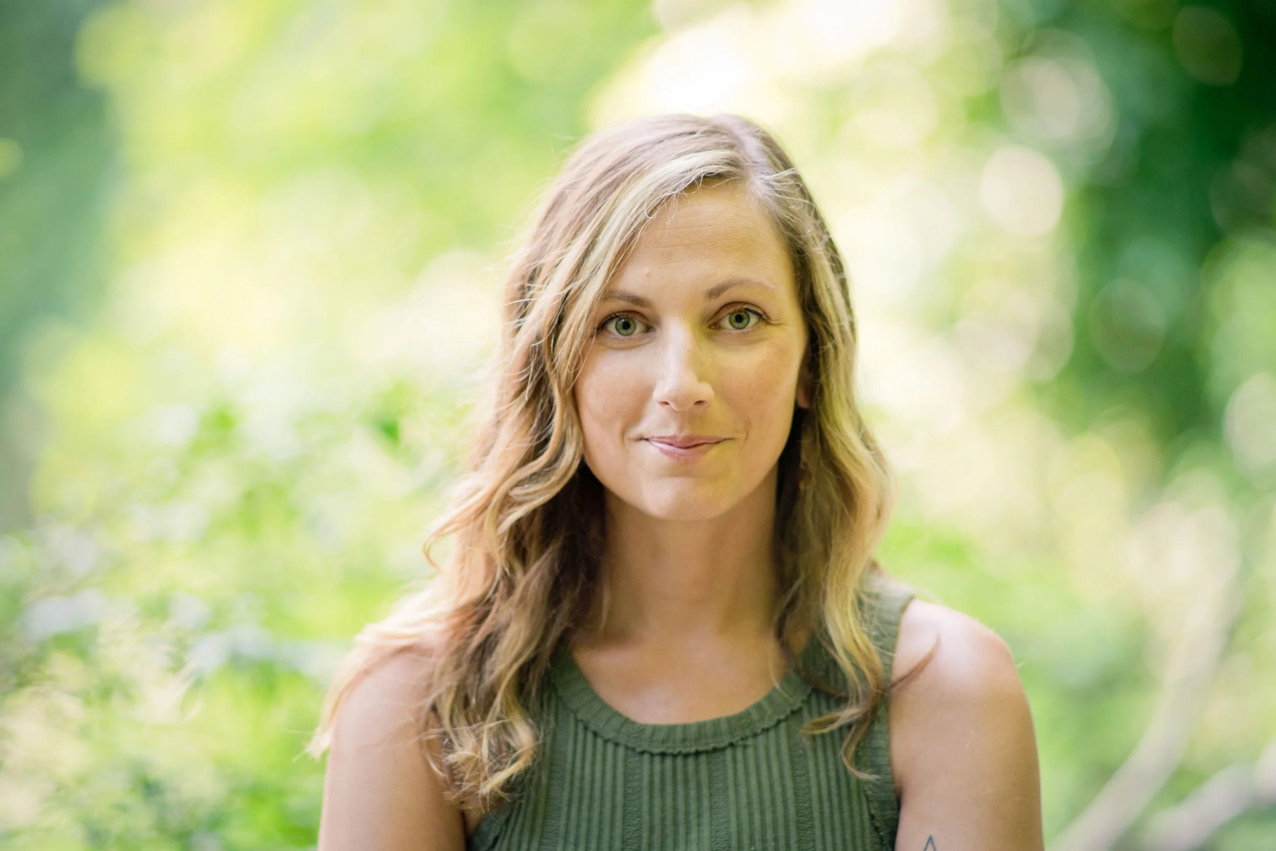 * 210702mc_tessa fontaine headshot_0153.jpg