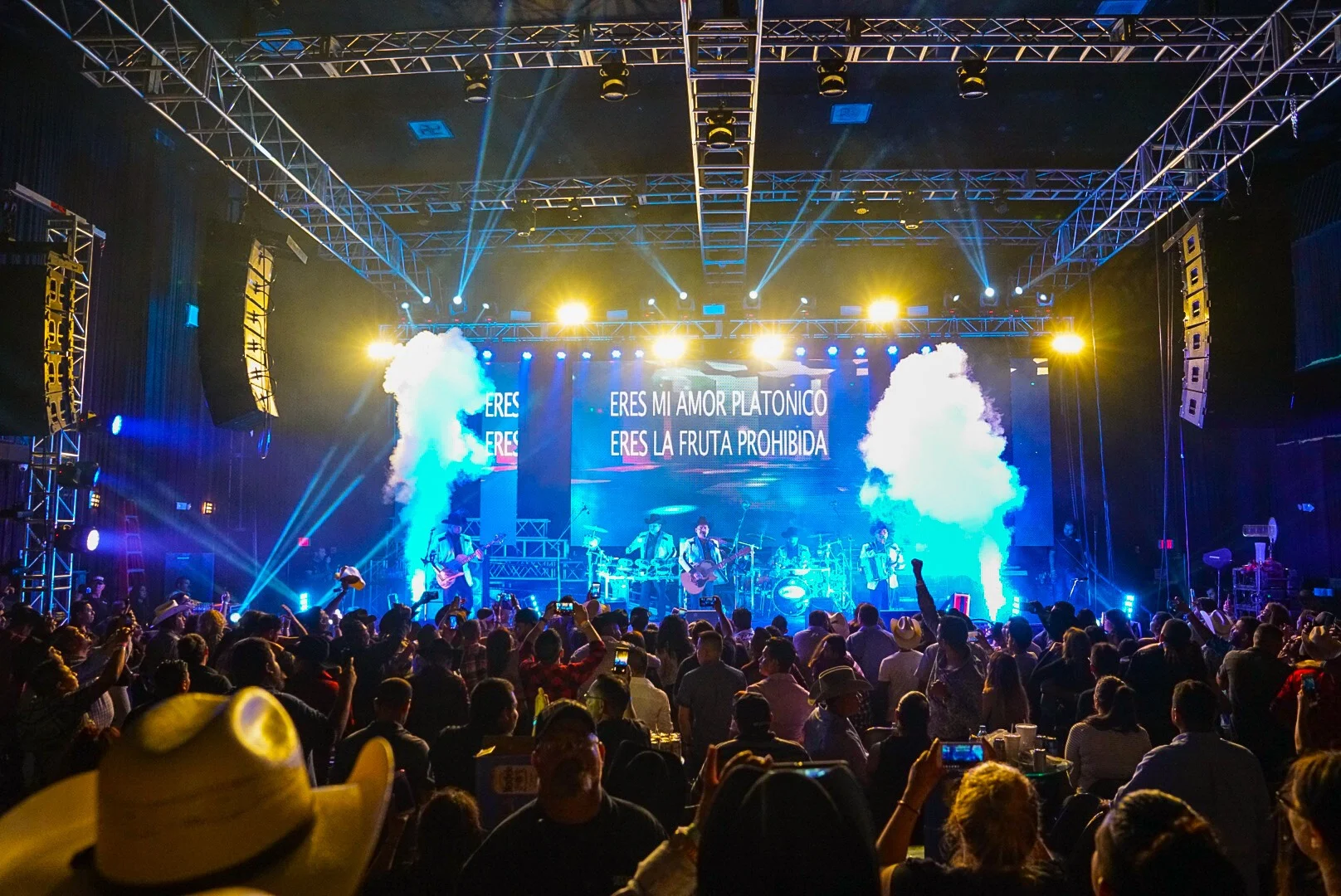 CLUB CINEMA: POMPANO BEACH, FL