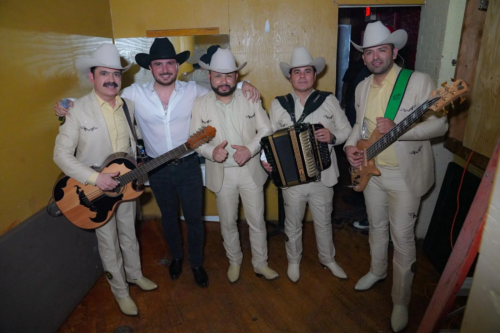 Plaza Mexico: Hartford, CT.