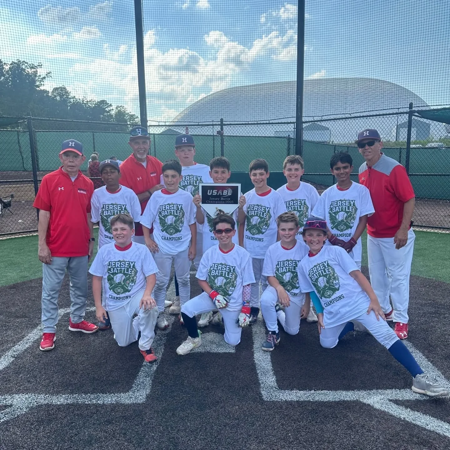 Congrats to 11u Hustle on winning back to back weekends 🏆🏆 to finish the 2025 season! Kids grinded through the heat 🔥 and pulled it off. Let's go boys! #repeat #champs #back2back #usabl #WS #hustle #hustlebaseball #hustlebaseballacademy