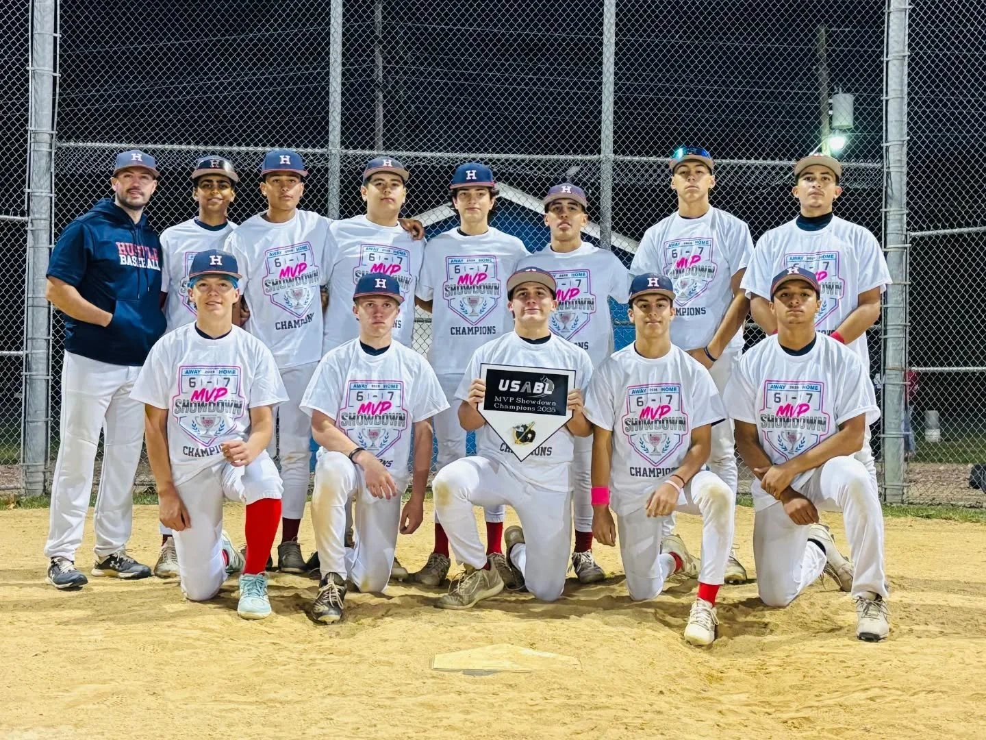 15u Hustle finishes the Fall season with their third championship win 🏆🏆🏆 What a great group of kids and baseball players. The chemistry they have is second to none. They compete and push each other on and off the diamond. That's what the baseball