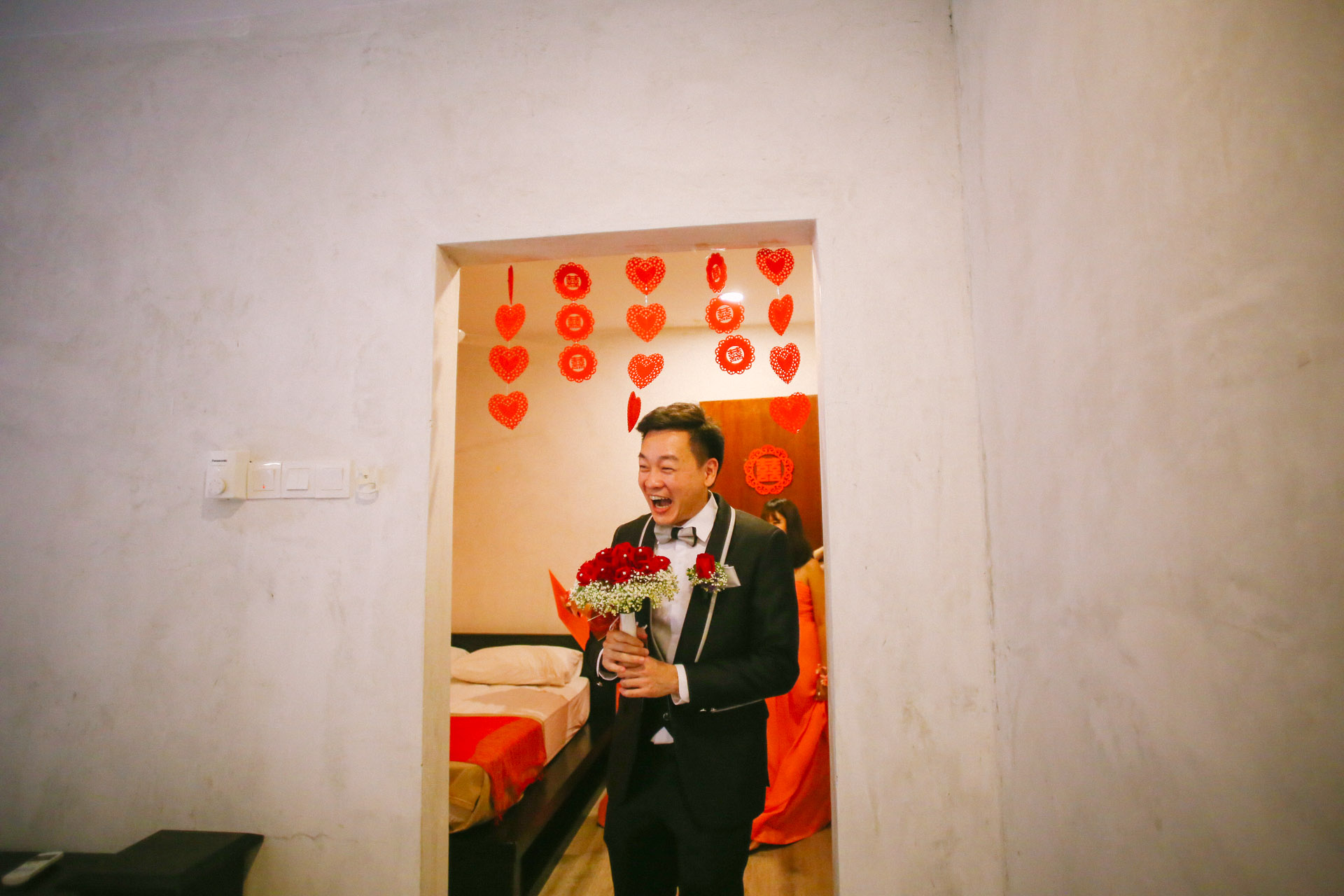 studio-numb9r-church-wedding-slide-159.jpg