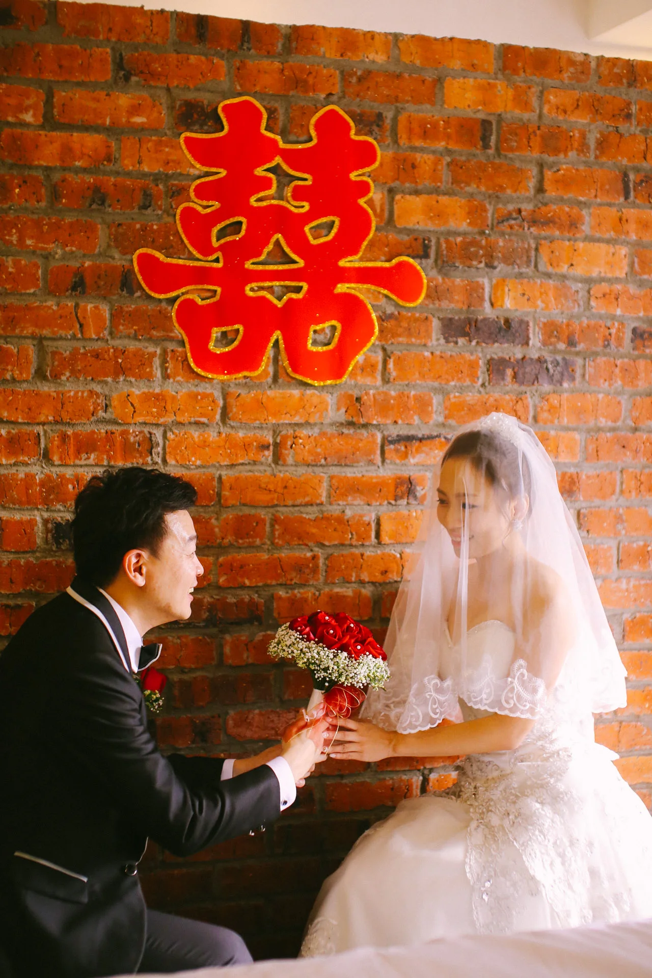 studio-numb9r-church-wedding-slide-168.jpg