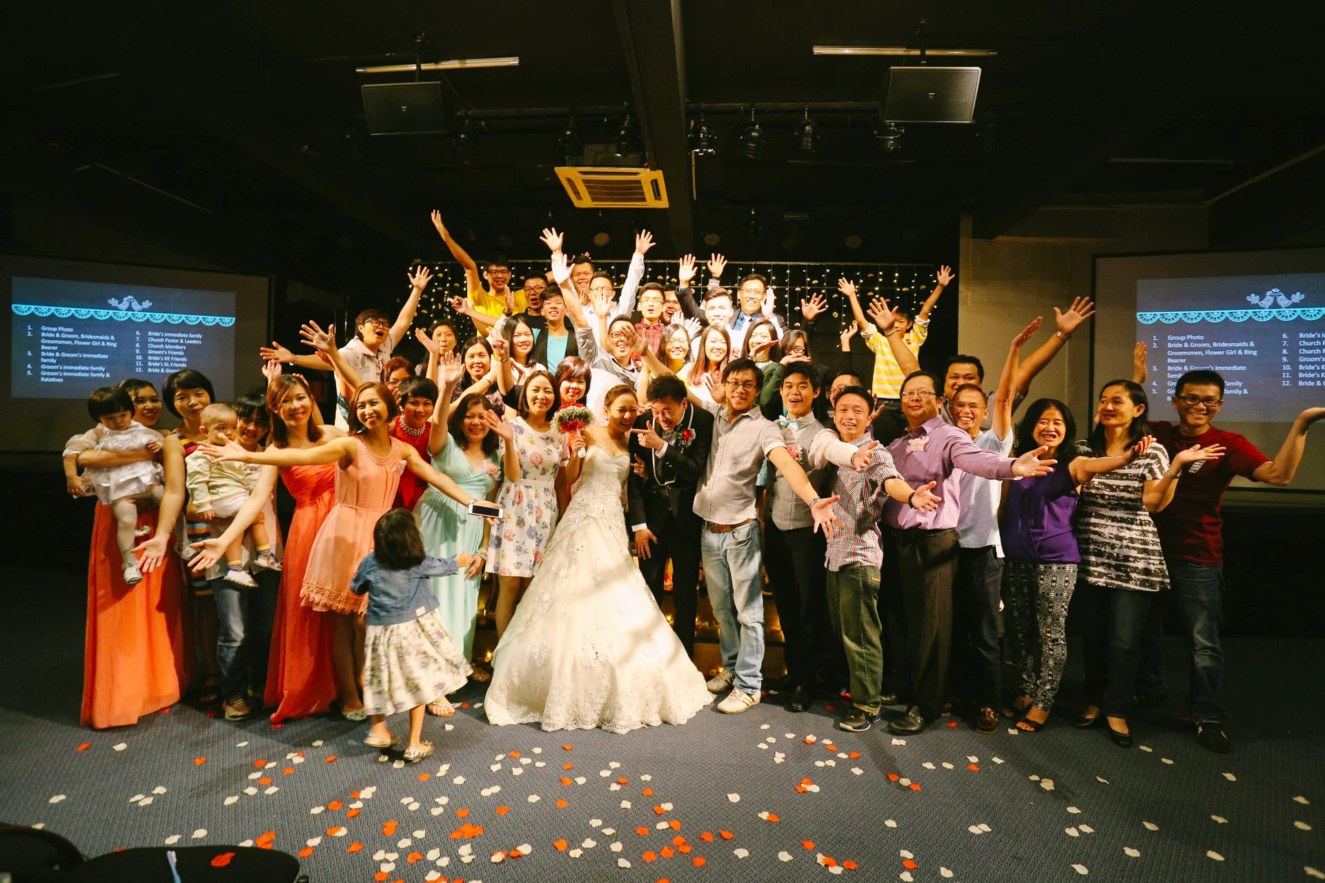 studio-numb9r-church-wedding-slide-329.jpg