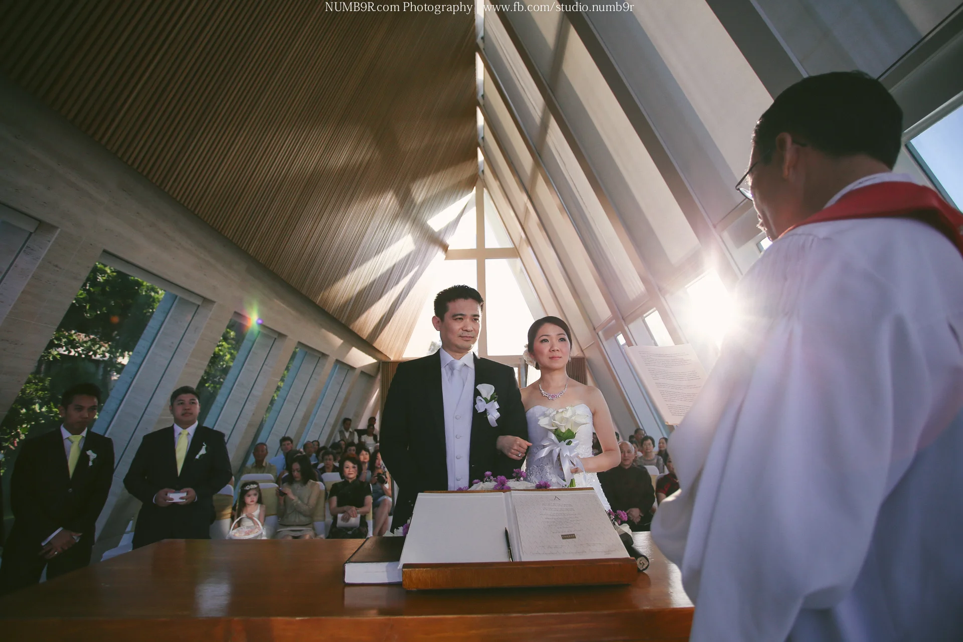 studio_numb9r_wedding-bali-beach-conrad-infinity-church-slideshow-FB-303.jpg