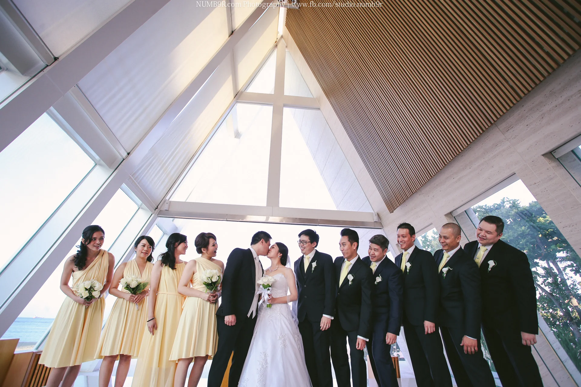 studio_numb9r_wedding-bali-beach-conrad-infinity-church-slideshow-FB-335.jpg