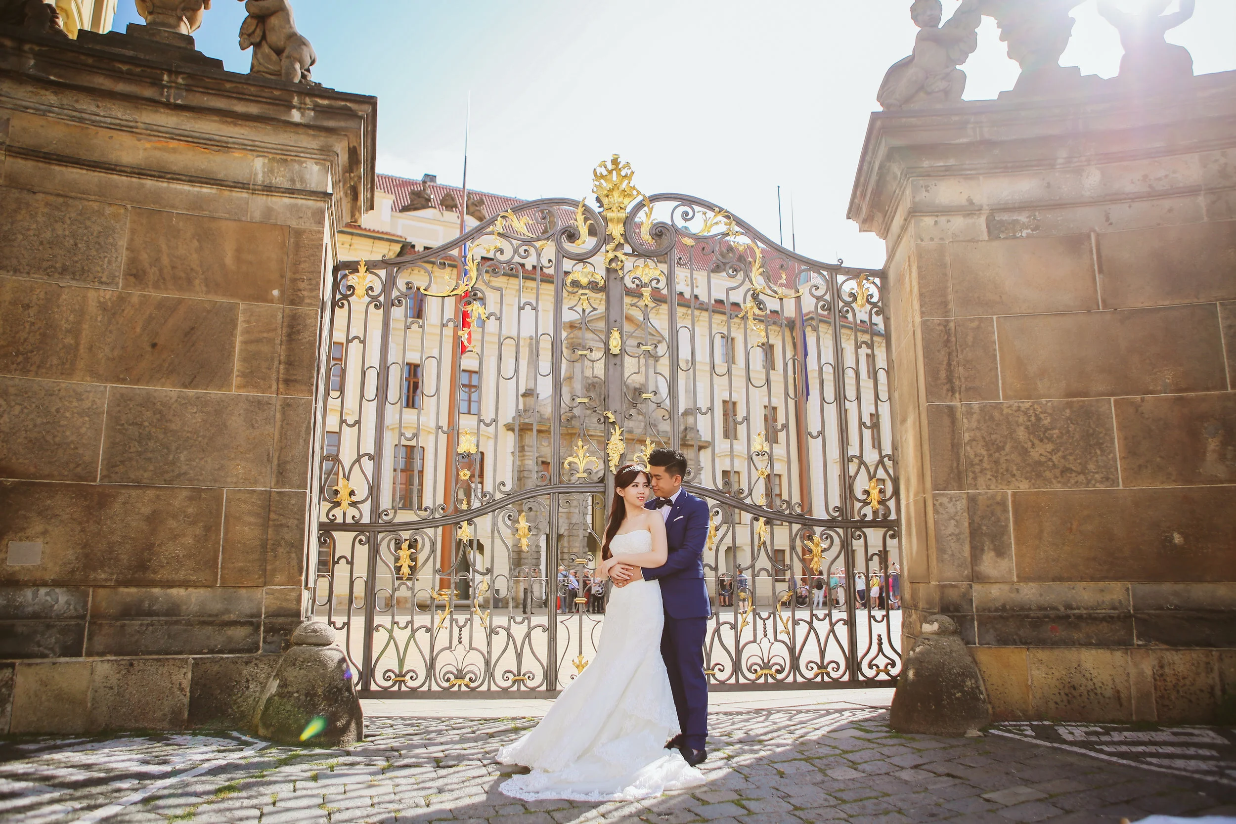 2017-pre-wedding-studio-numb9r-Prague-euro-high-2308e.jpg