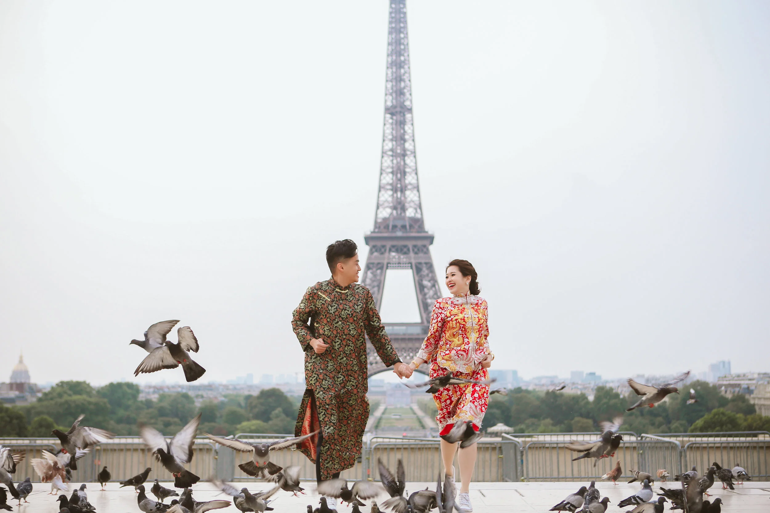 2017-pre-wedding-studio-numb9r-paris-tower-view-high-0814e.jpg