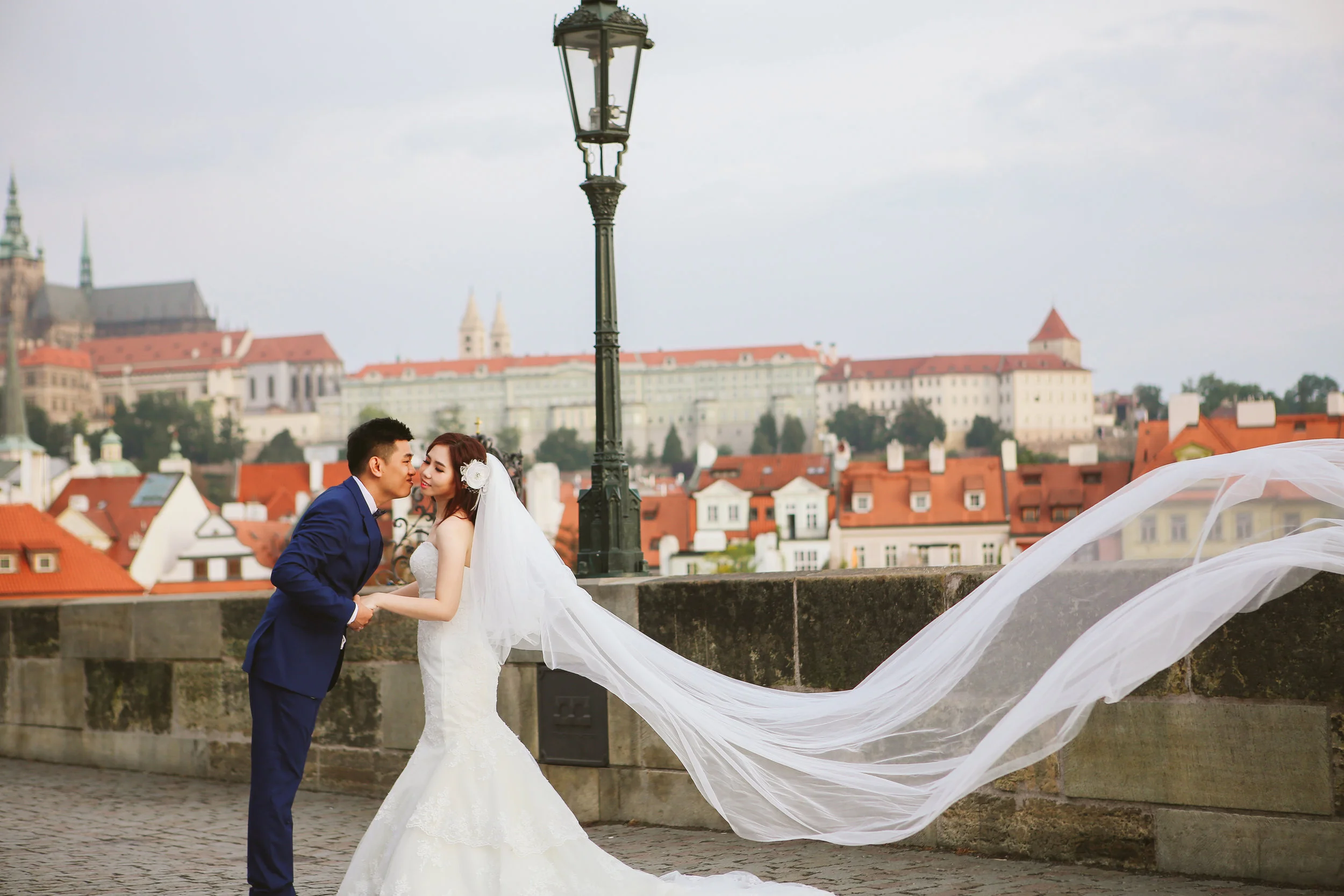 2017-pre-wedding-studio-numb9r-Prague-euro-high-1467e.jpg