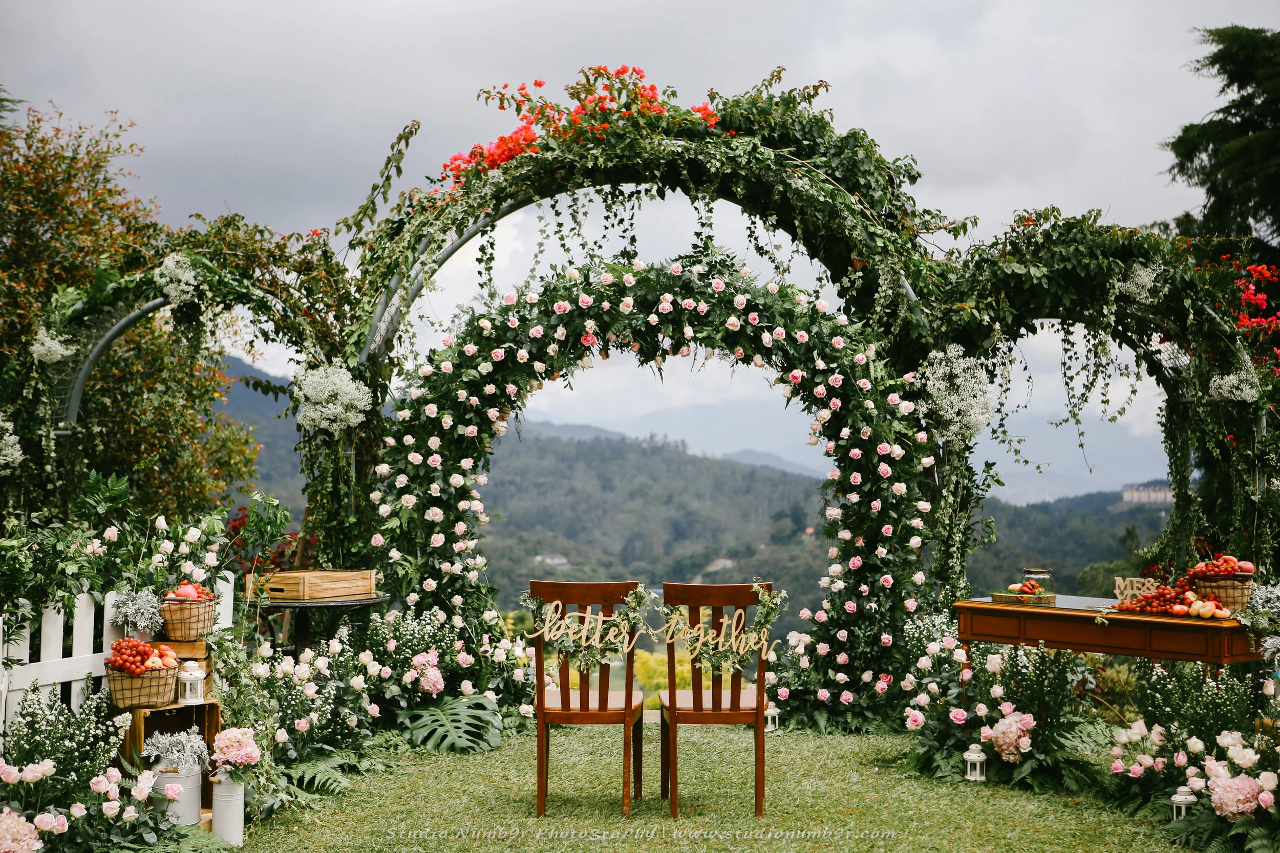 2018-ROM-wedding-photo-studio-numb9r-Cameron-Highland-7.jpg