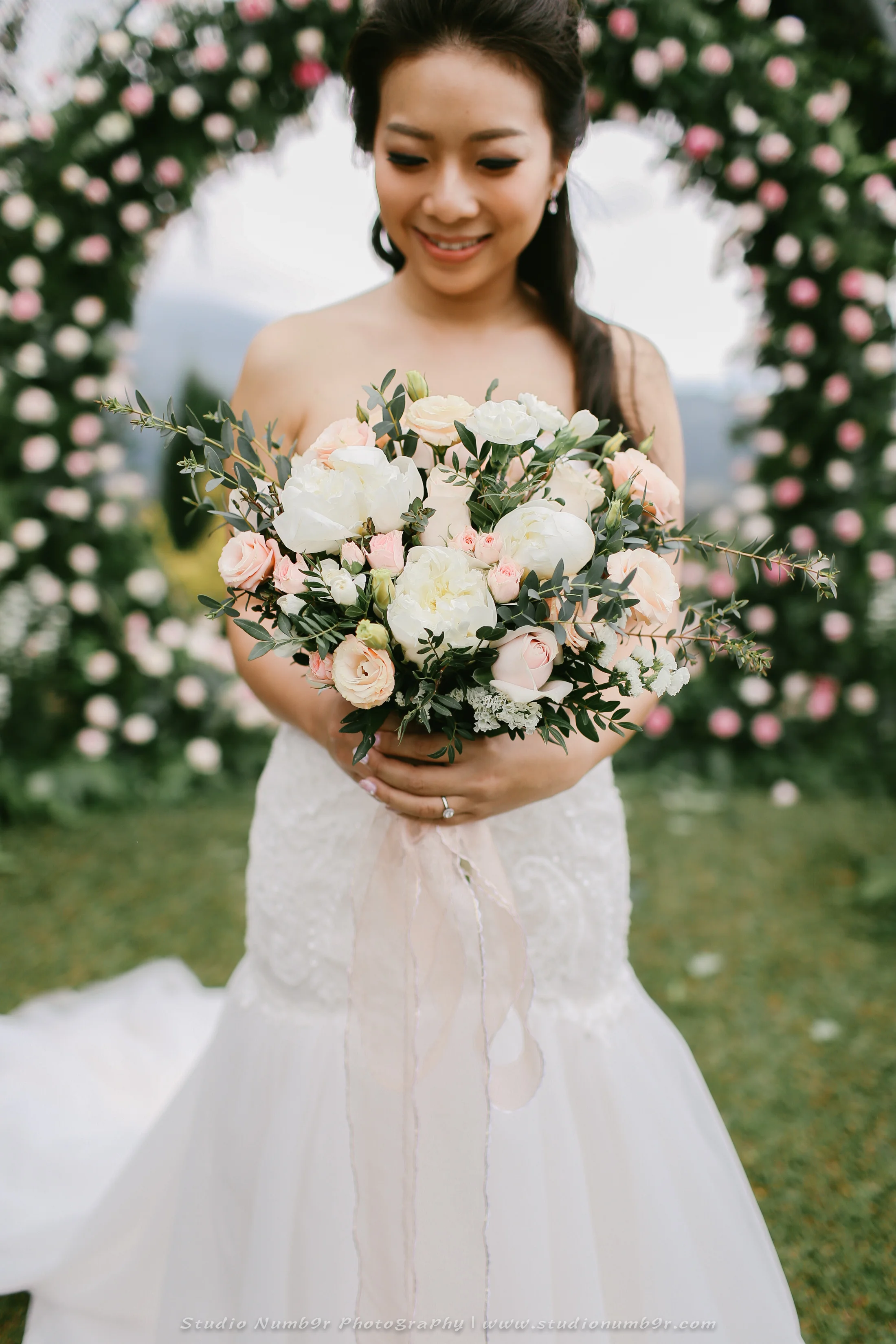 2018-ROM-wedding-photo-studio-numb9r-Cameron-Highland-2-14.jpg