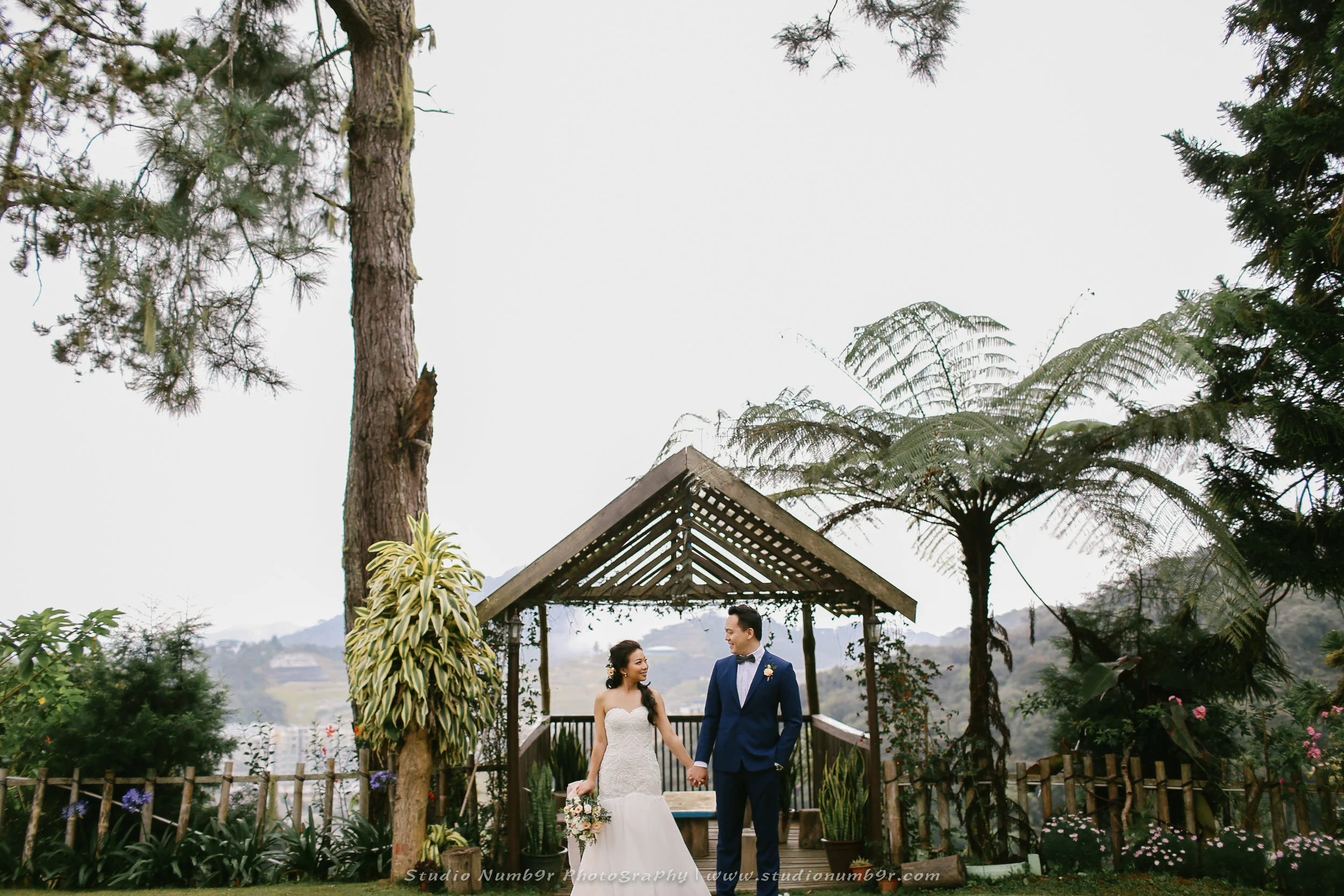 2018-ROM-wedding-photo-studio-numb9r-Cameron-Highland-2-18.jpg