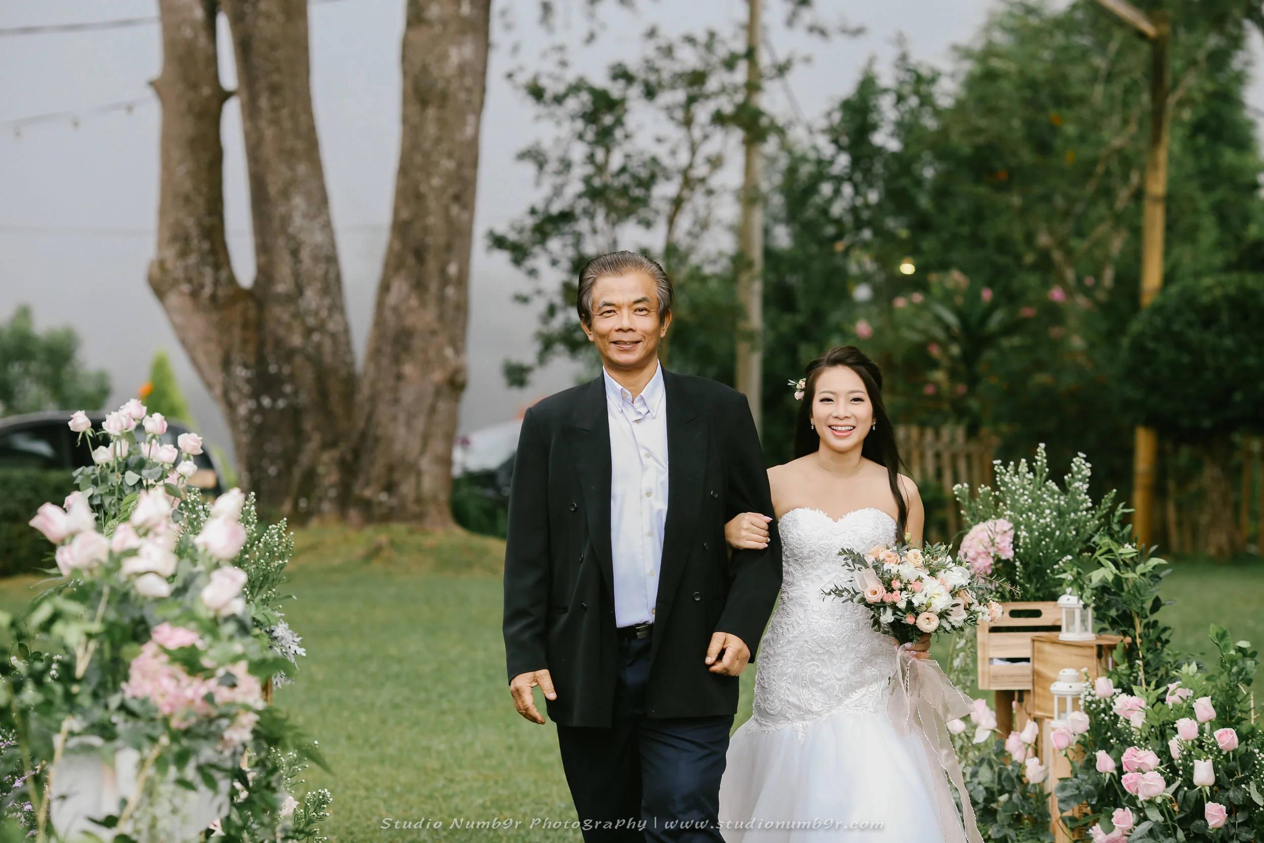 2018-ROM-wedding-photo-studio-numb9r-Cameron-Highland-2-82.jpg