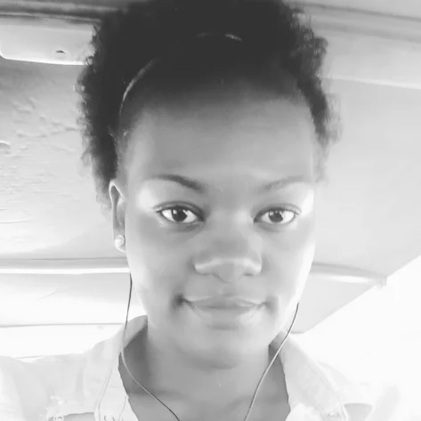 Natasha Salifyanji Kaoma Lusaka, ZAMBIA Managing Director, Copper Rose Zambia Committed to raising awareness about sexual and reproductive health, Natasha aims to reach a million women and girls through her projects in Lusaka and local communities in Southern Zambia. She co-founded Copper Rose Zambia, which has so far helped improve lives for over 7000 women and young people. Natasha is a Queens Young Leaders Award 2017 recipient and Zambian Women of the Year - Healthcare Champion Award 2017 recipient. She also serves as the Country Coordinator for the International Youth Alliance for Family Planning and is a member of the Youth Coalition on Sexual and Reproductive Rights, where she supports inclusion of young people in policy making.