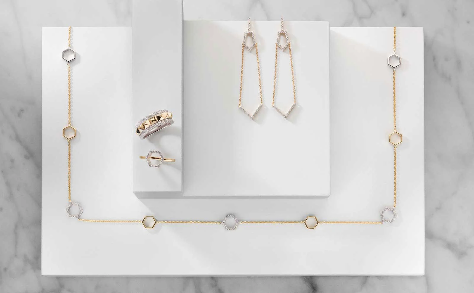jewelery-styling.jpg