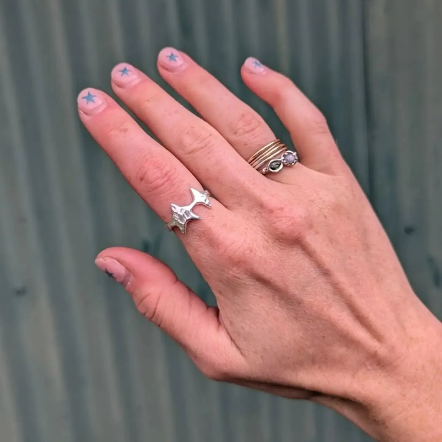 The star obsession continues - individually wax carved, cast and finished in recycled 925 silver ✨ will be added to the website on Monday!

These rings can be customized to have different stones in their center - would be super sweet ! 

I adore how 