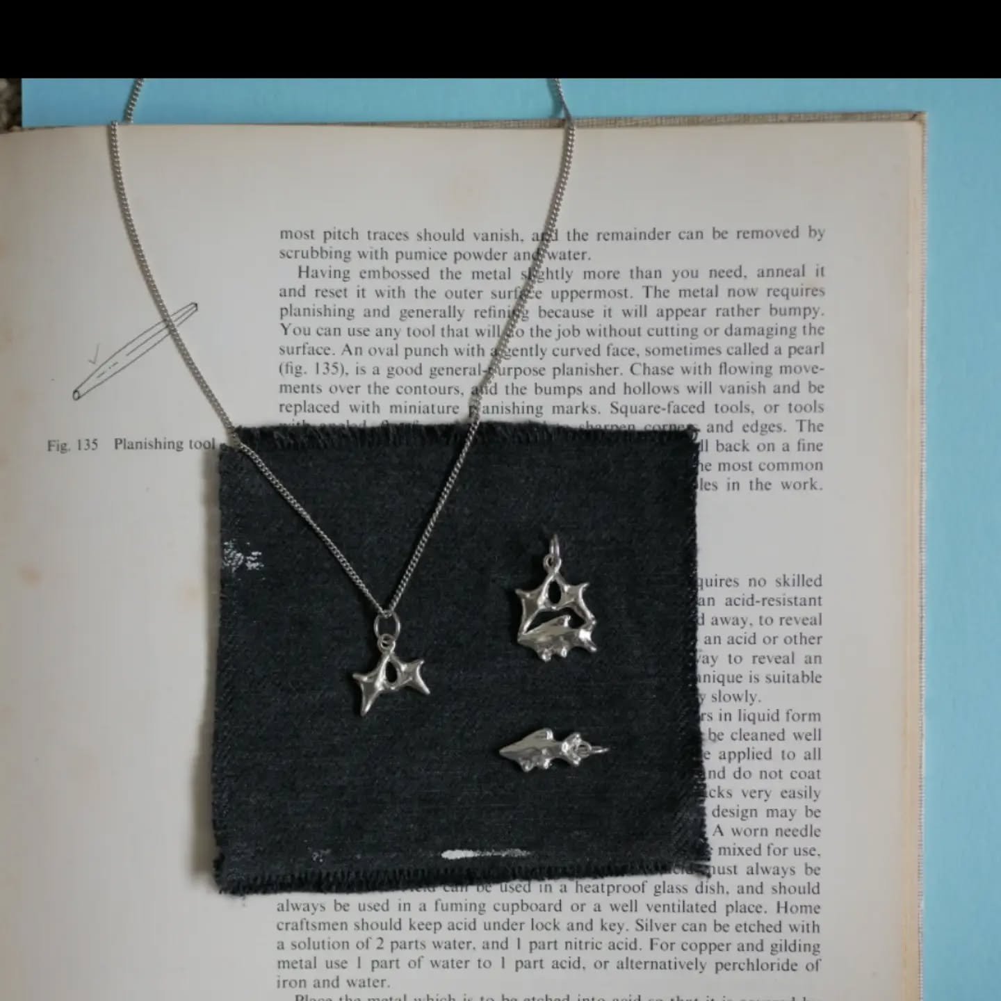 THIS WEEKEND ! 
@voluptuary_world  market at Randwick town hall! 10-3 Saturday AND Sunday! 

Lots of new pieces and one off hand fabricated chains, 
Come try things on, get your fingers/ ring sized and give me lots of kisses! 

There's going to be so