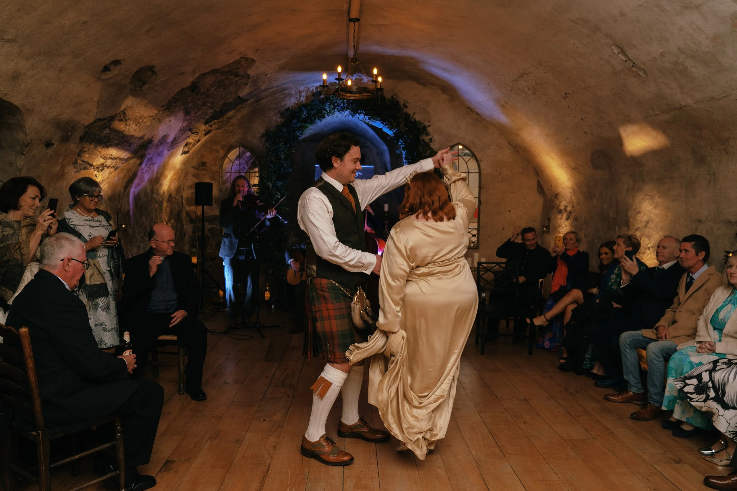 ZOEBRUNNER_20221014_KIWEDDING_7490.jpg