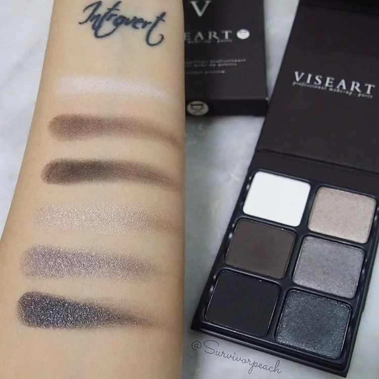 Swatches of the Chroma Theory palette