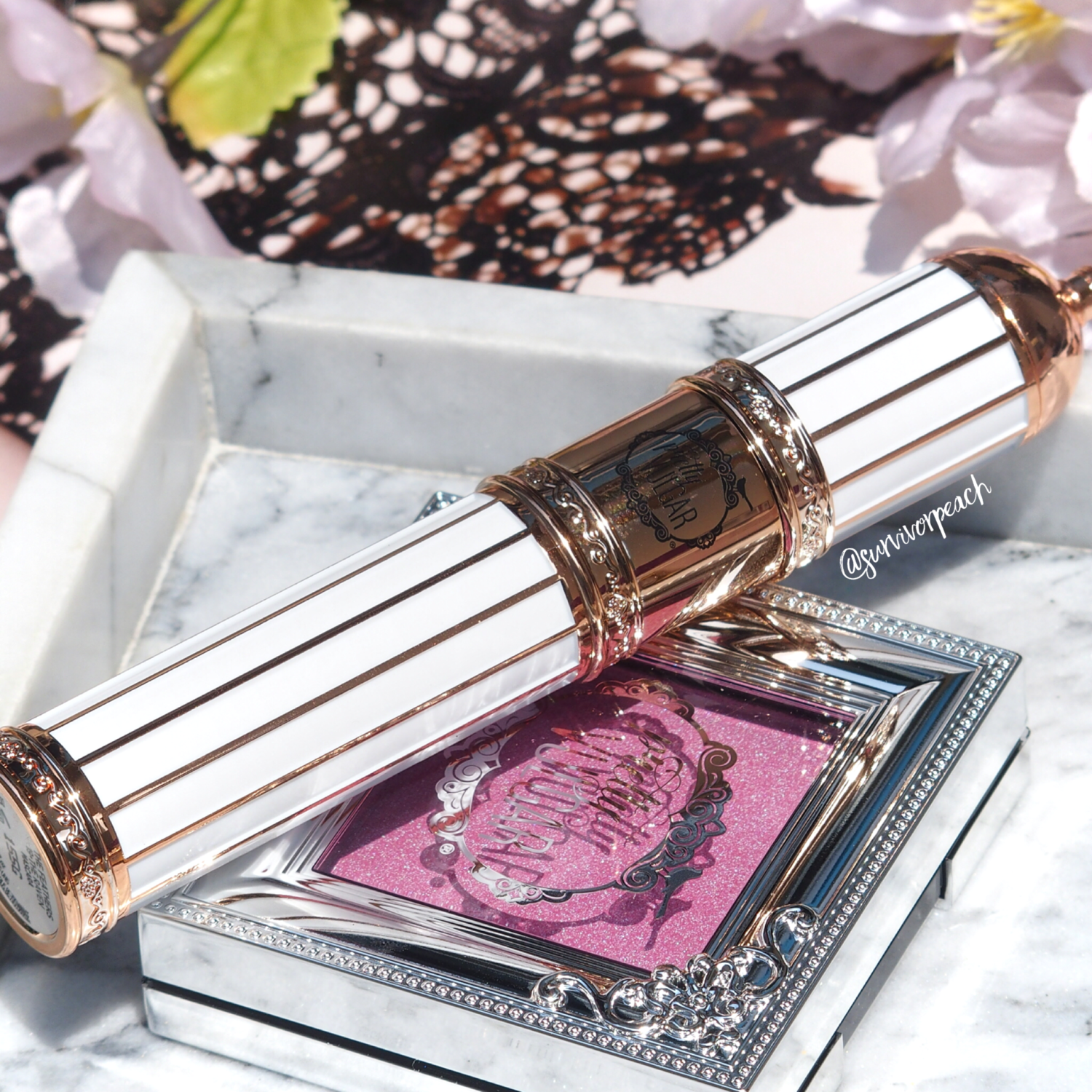 Pretty Vulgar The Feathers Mascara and ShimmeringSwan Highlighter 